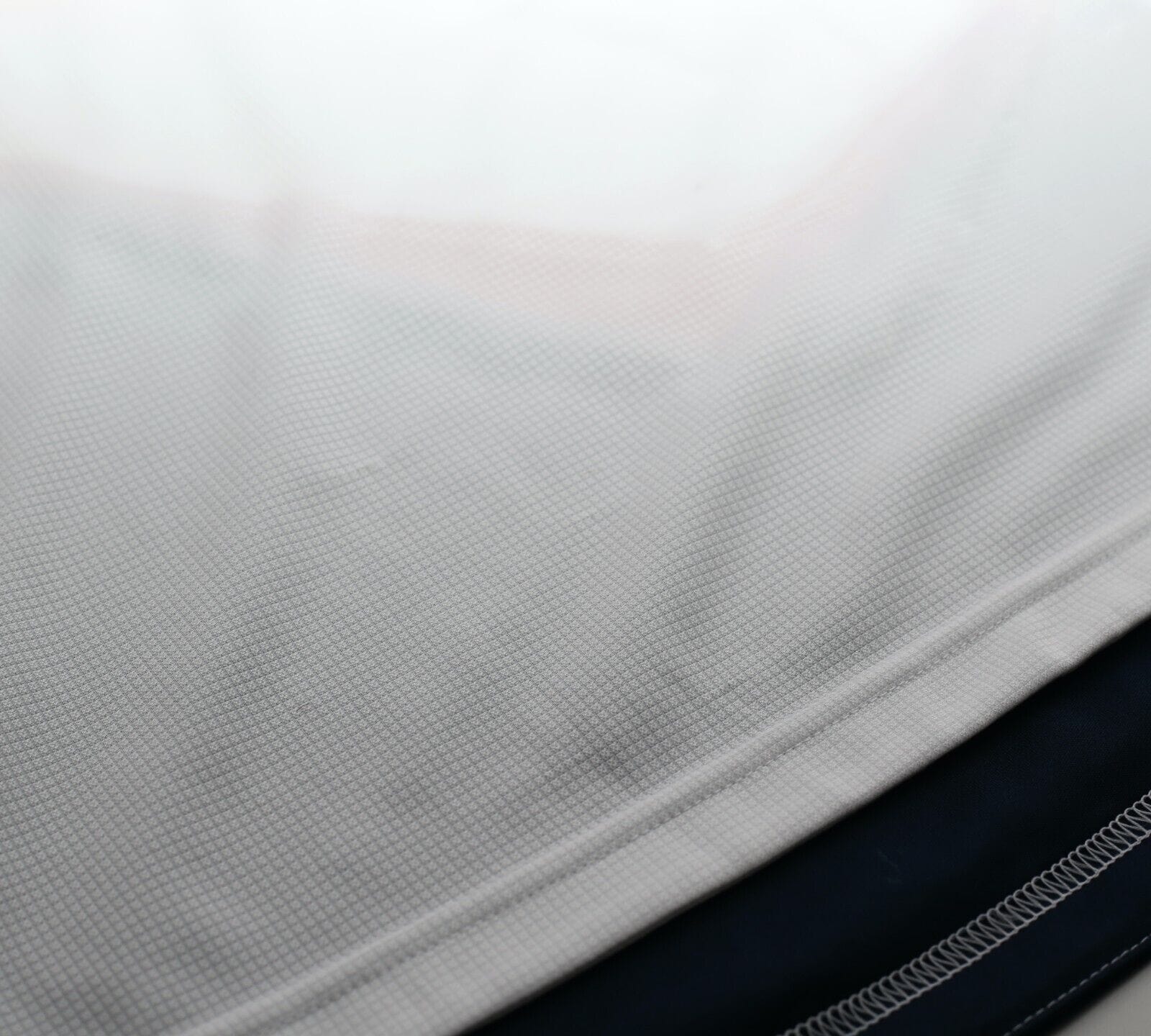 2011/12 MUAMBA #6 Bolton Wanderers Vintage Reebok Home Football Shirt (M/L)