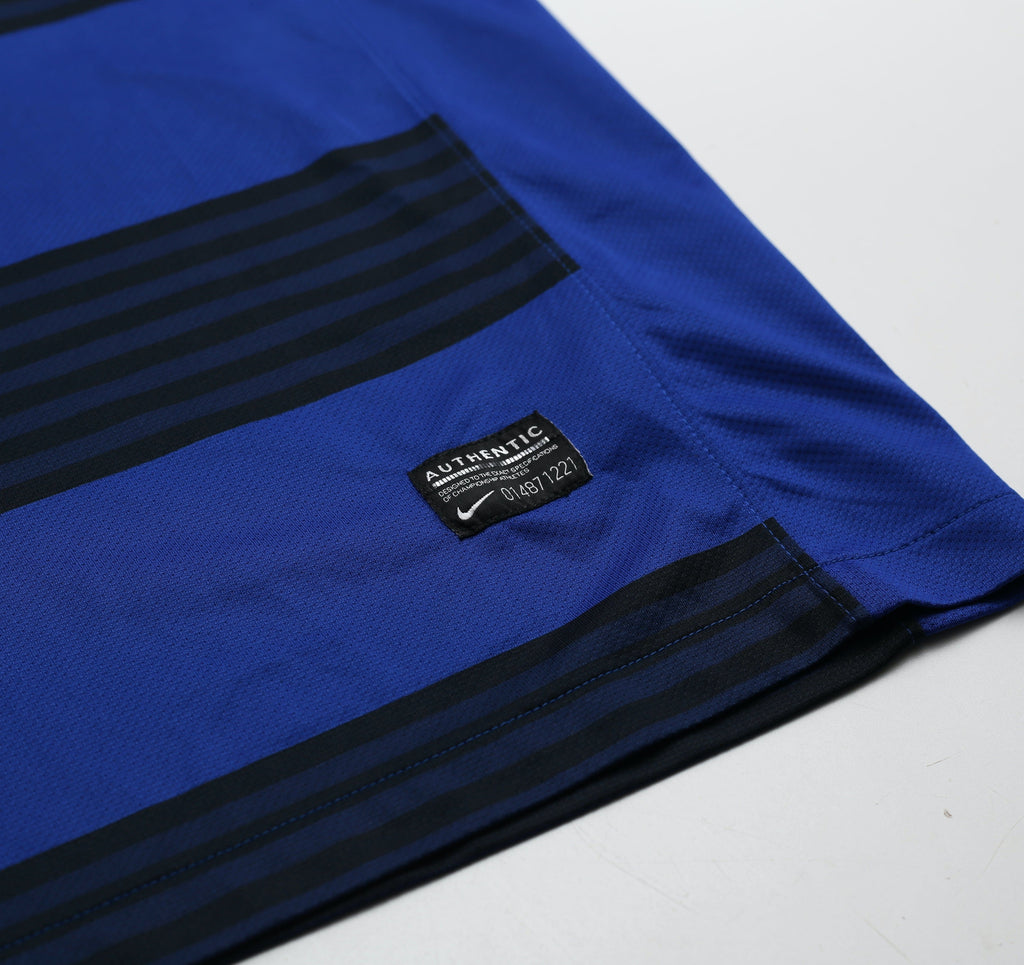 2011/13 BERBATOV #9 Manchester United Vintage Nike Away Football Shirt (XL)