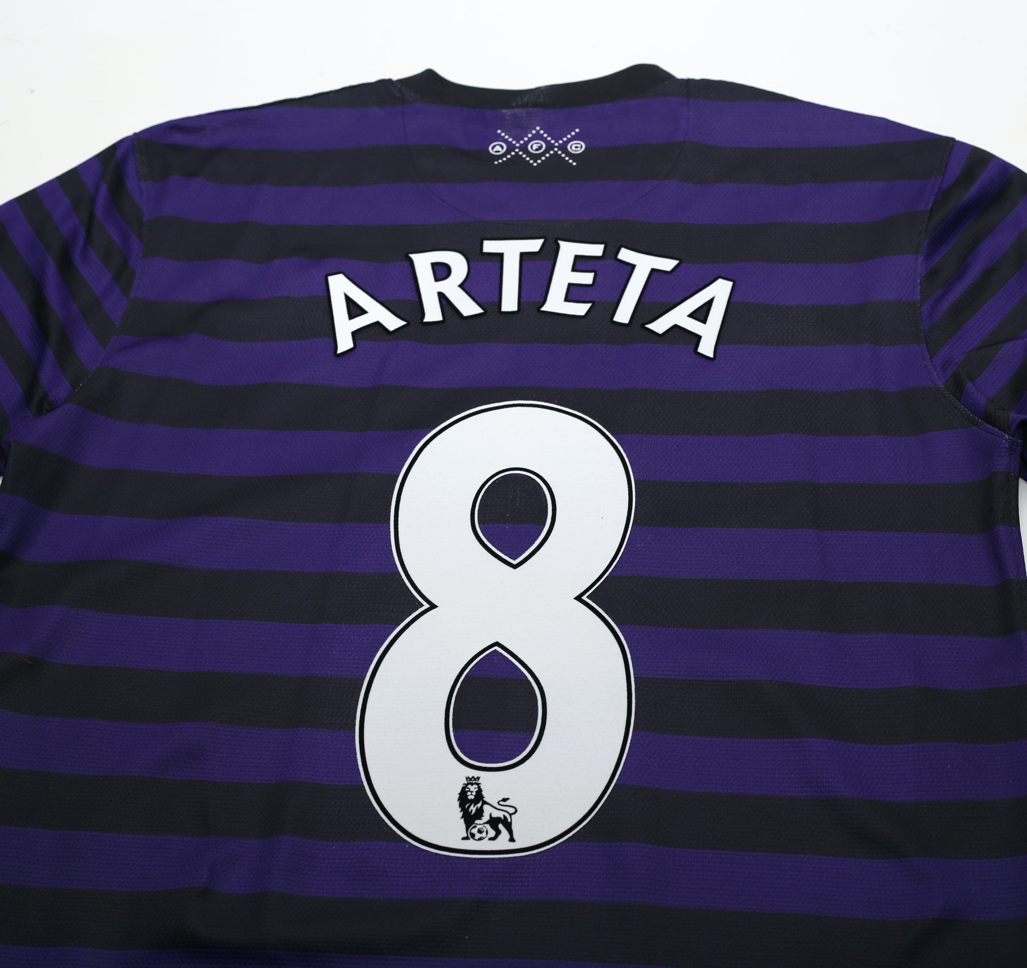 2012/13 ARTETA #8 Arsenal Vintage Nike Away Football Shirt (M)