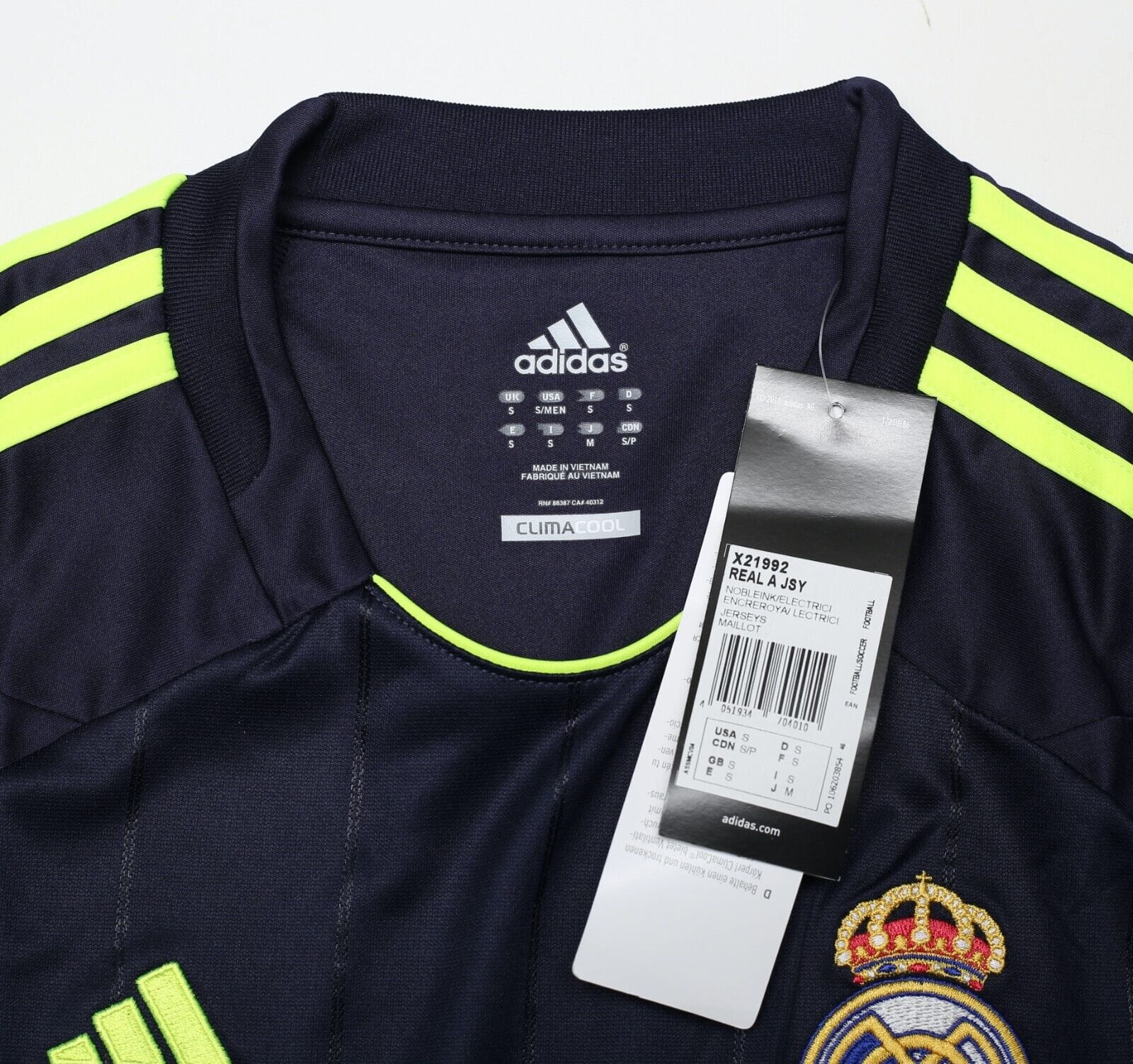 2012/13 REAL MADRID Vintage adidas Away Football Shirt Jersey (S - Main Image