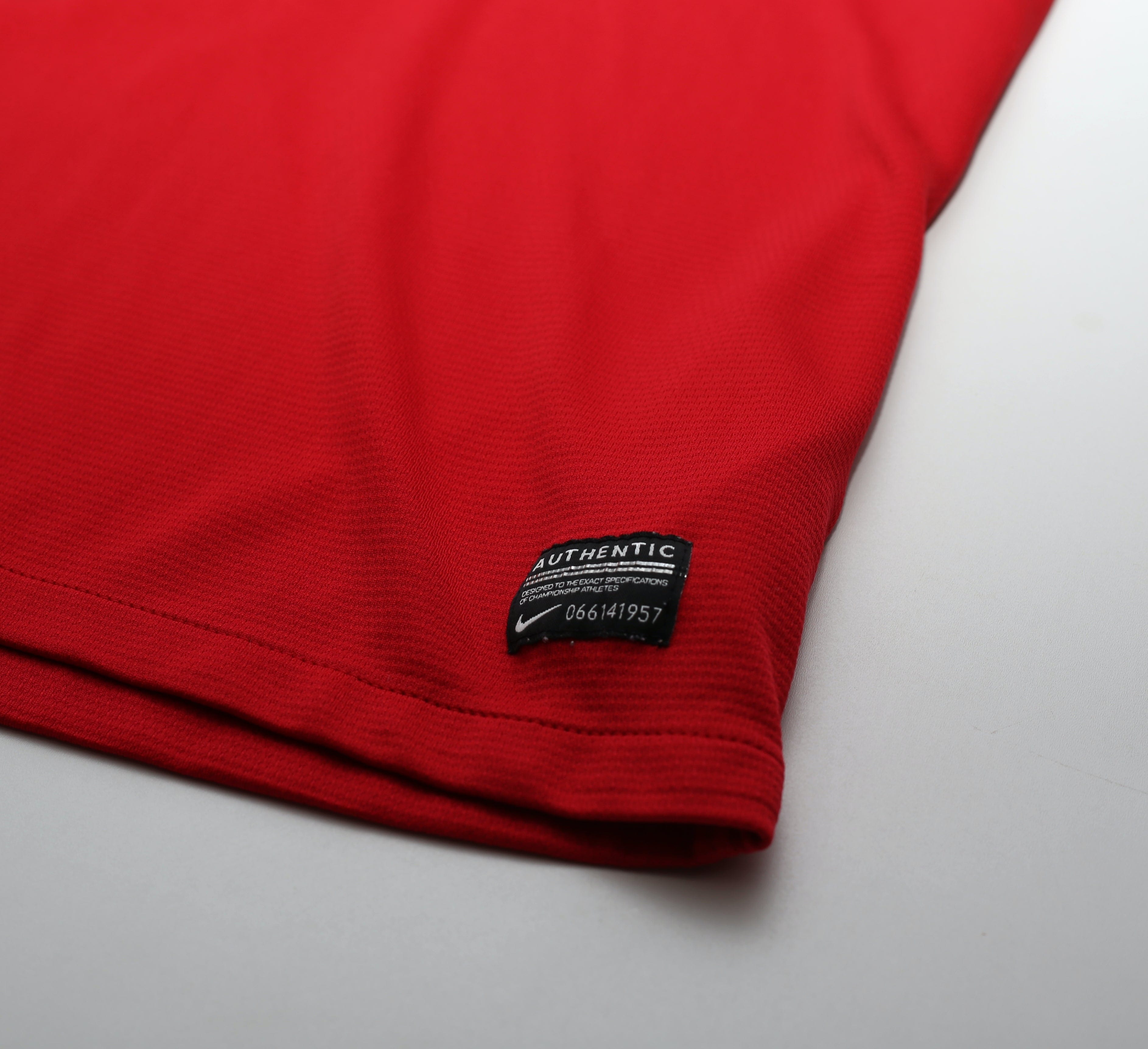 2012/14 OZIL #11 Arsenal Nike Home Football Shirt (M)