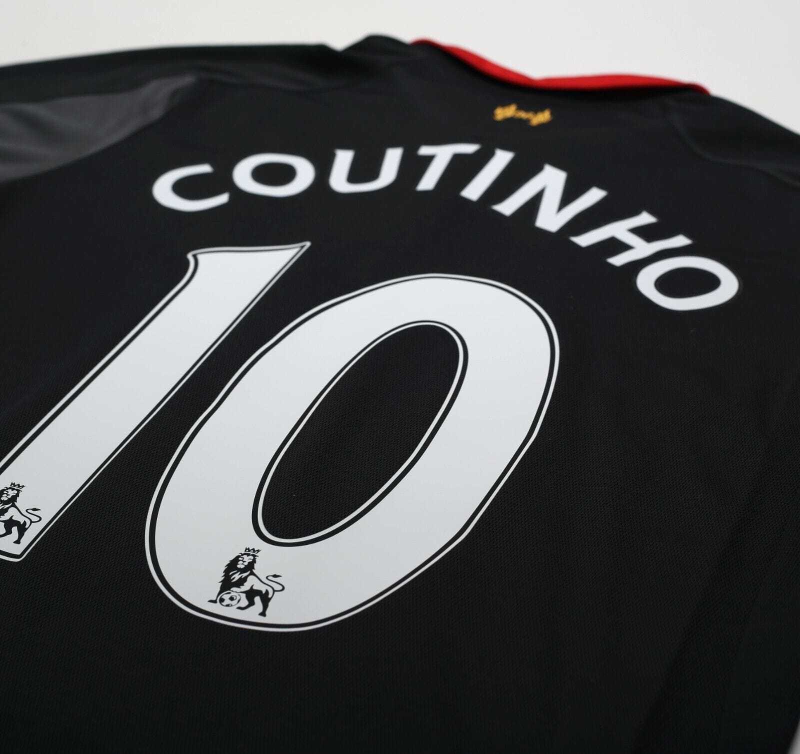 2013/14 COUTINHO #10 Liverpool Vintage Warrior Away Football Shirt (M)