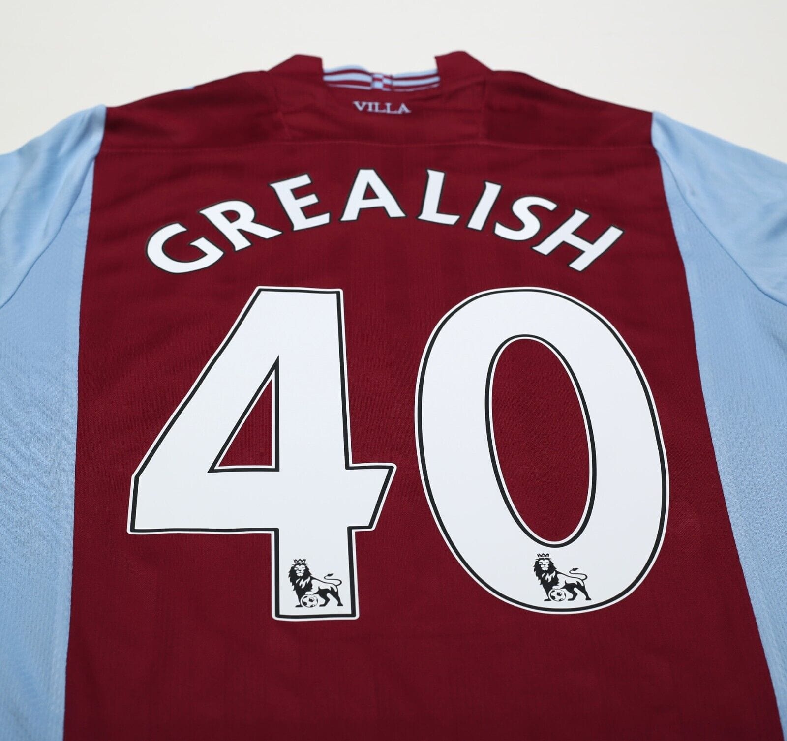 2013/14 GREALISH #40 Aston Villa Vintage Macron Home Football Shirt (M)