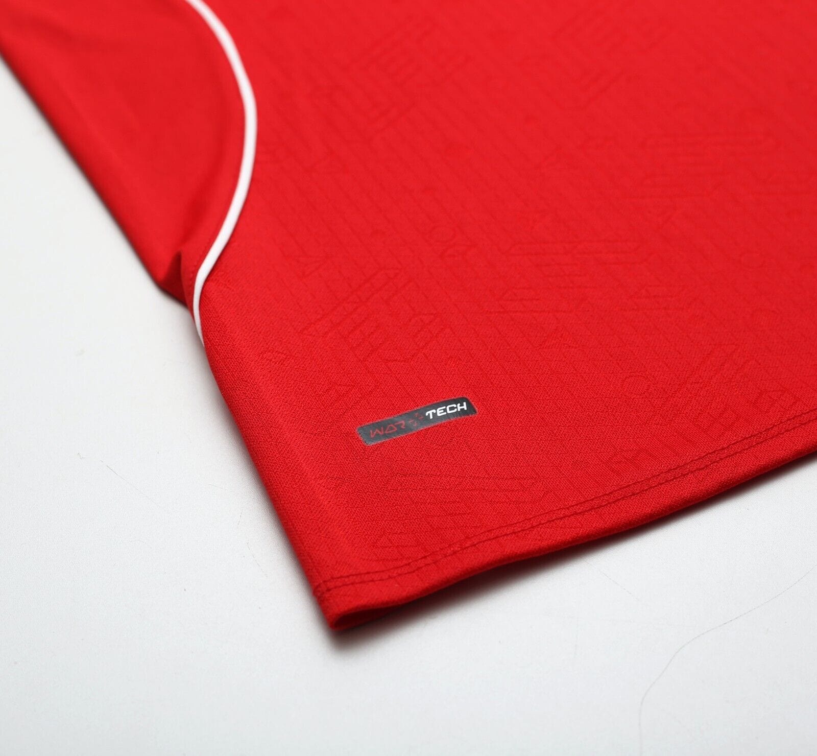 2014/15 GERRARD #8 Liverpool Vintage Warrior Home Football Shirt (M)