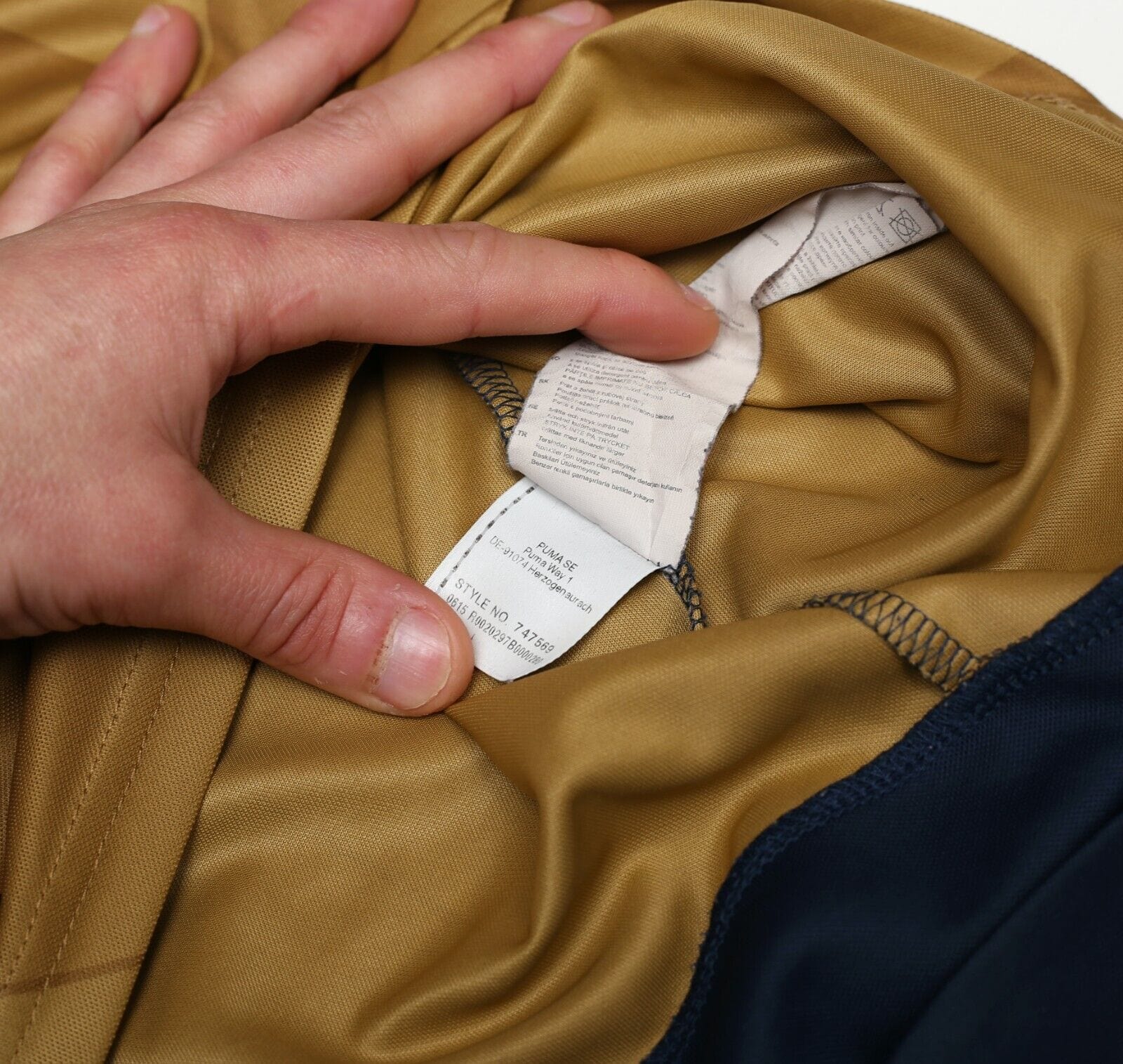 2015/16 ARSENAL Vintage PUMA Away Long Sleeve Football Shirt (S)