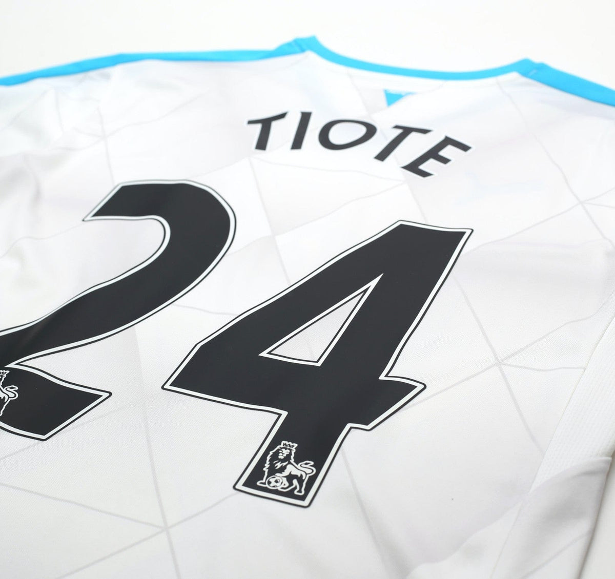 2015/16 TIOTE #24 Newcastle Utd Vintage PUMA Long Sleeve Away Football Shirt (M)