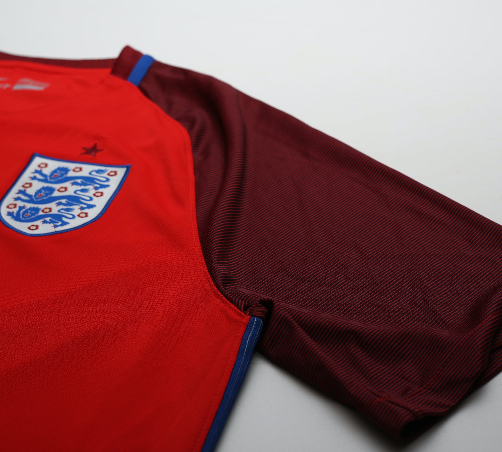 2016/17 ENGLAND Vintage Nike Away Football Shirt (L) Euro 2016