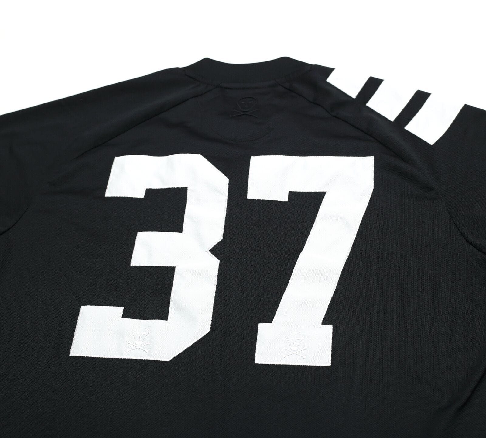 2017/18 ORLANDO PIRATES #37 Retro adidas Football Shirt Jersey (XL)