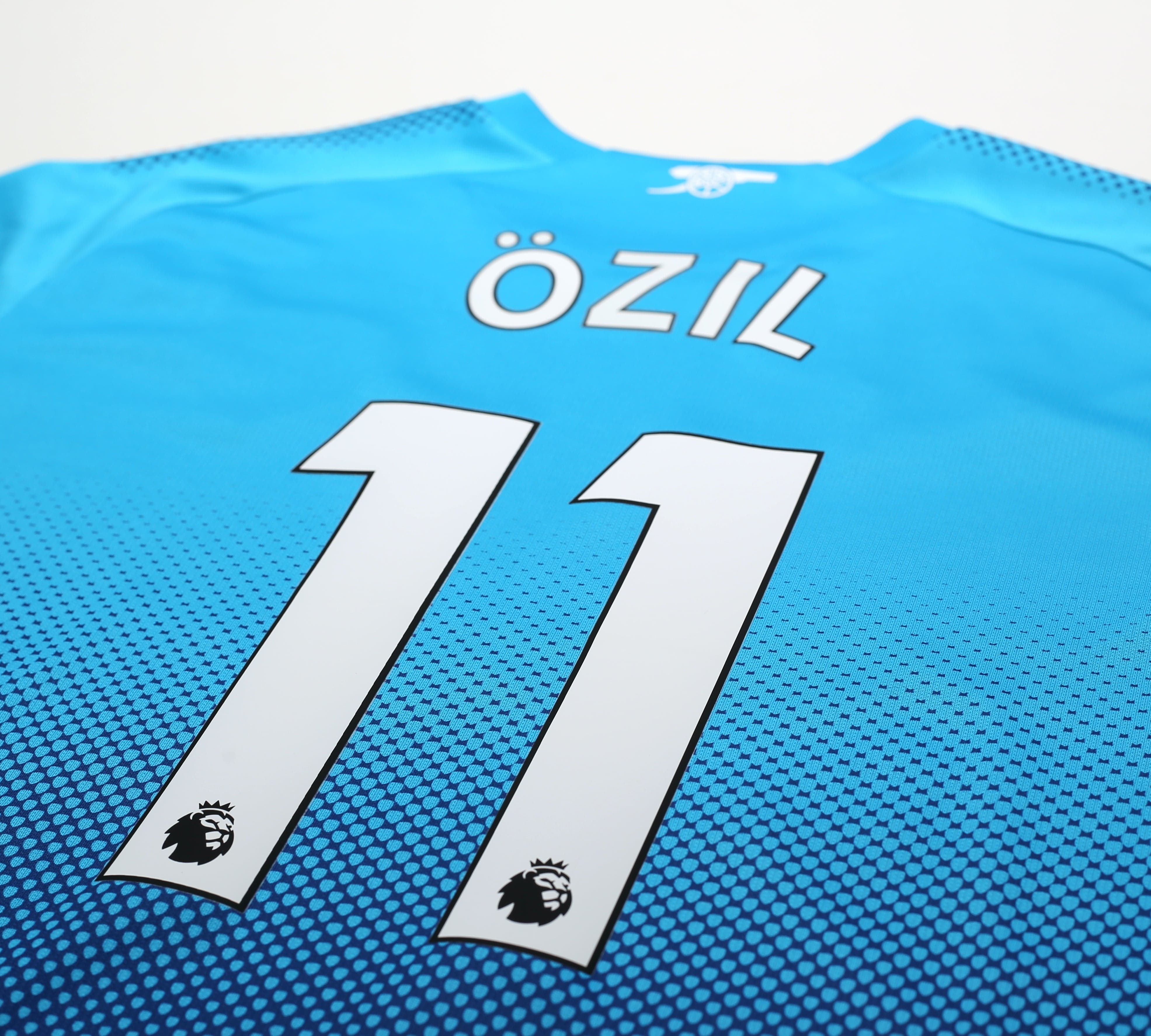 2017/18 OZIL #11 Arsenal Vintage PUMA Away Football Shirt (L)