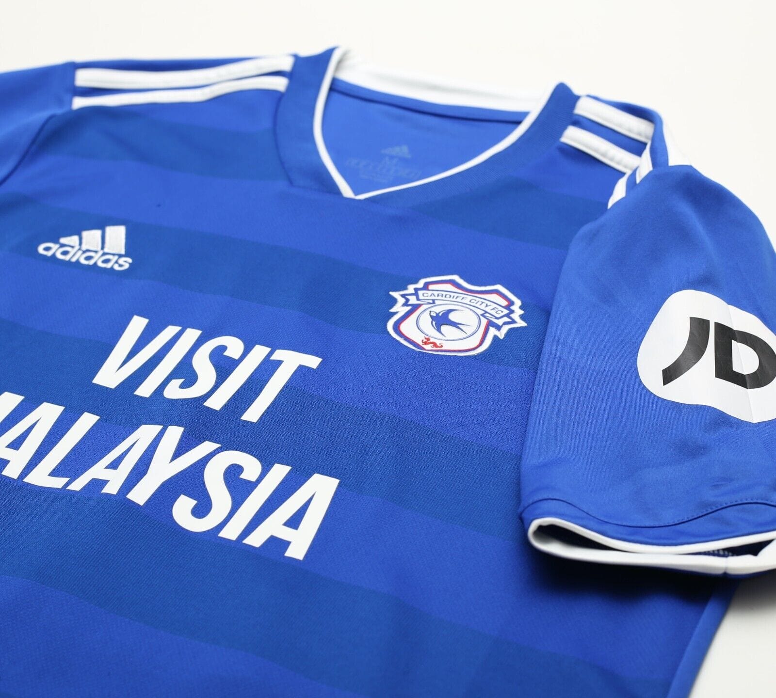 2018/19 HOILETT #33 Cardiff City MATCH WORN Home Football Shirt (M)