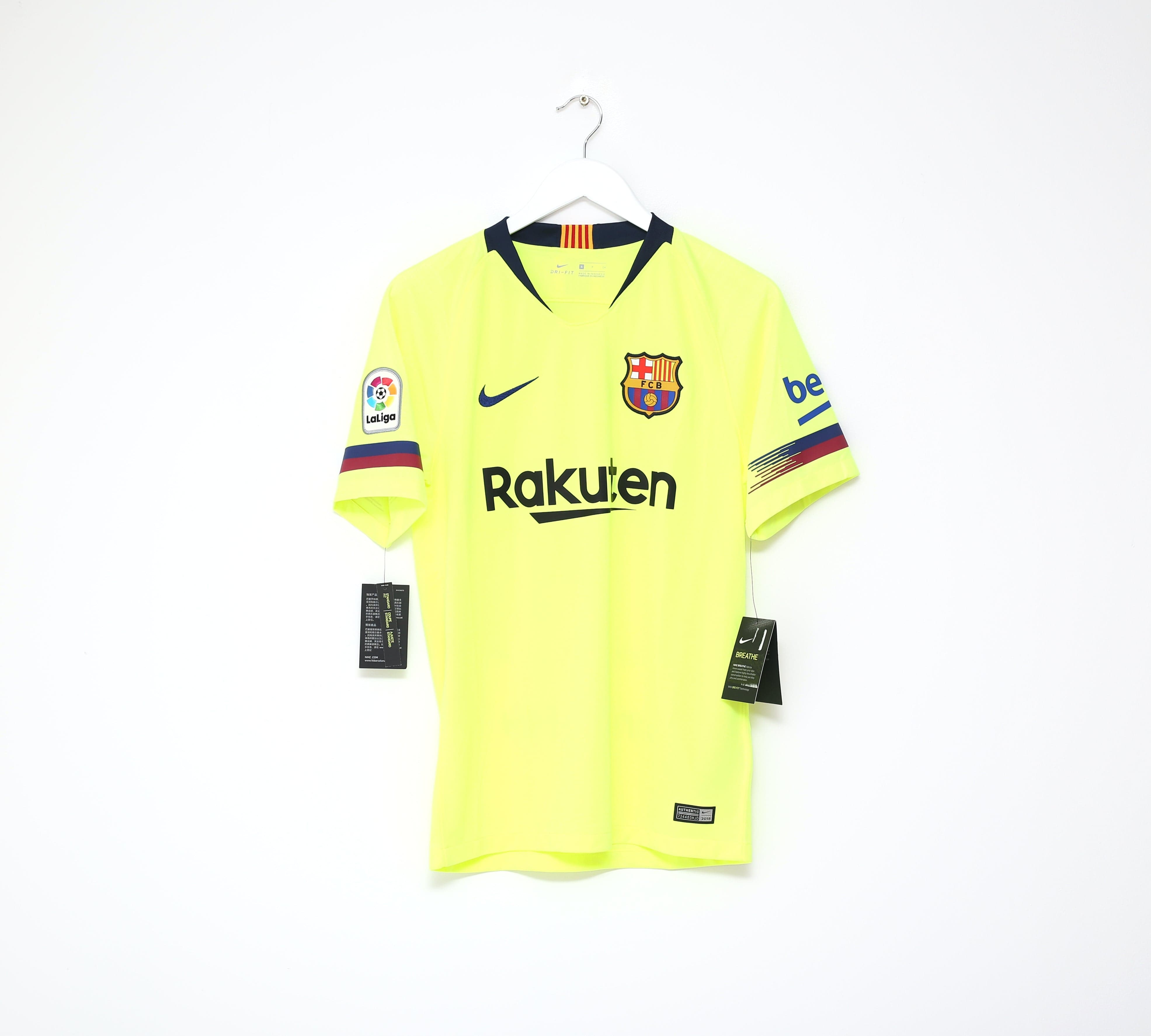 SC Bastia Extérieur Maillot de foot 2018 - 2019. Sponsored by Oscaro SC Bastia Extérieur Maillot de foot 2018 - 2019. Sponsored by Oscaro