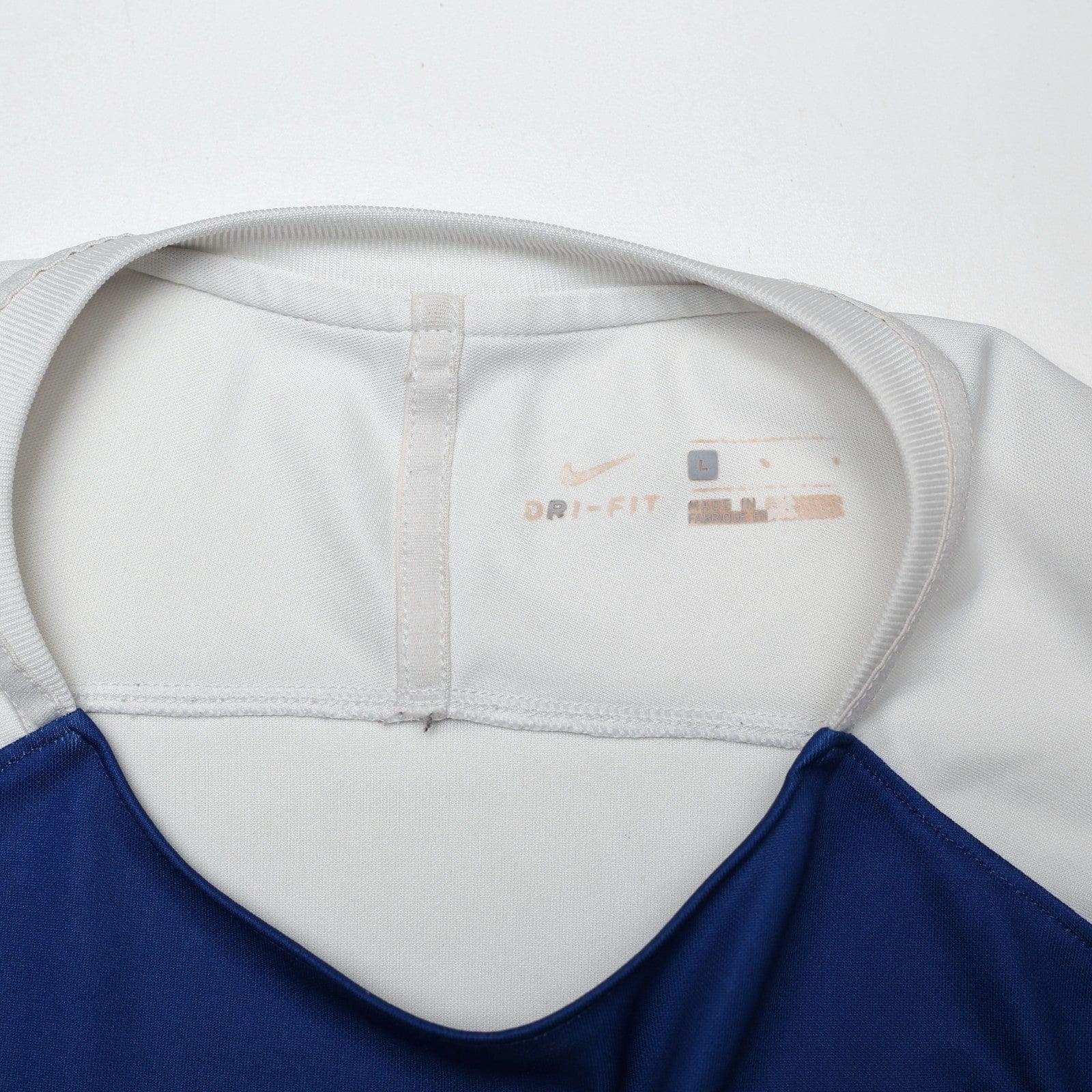 2018/20 England Nike Pre-Match Warm Up Football Shirt (L) World Cup 2018