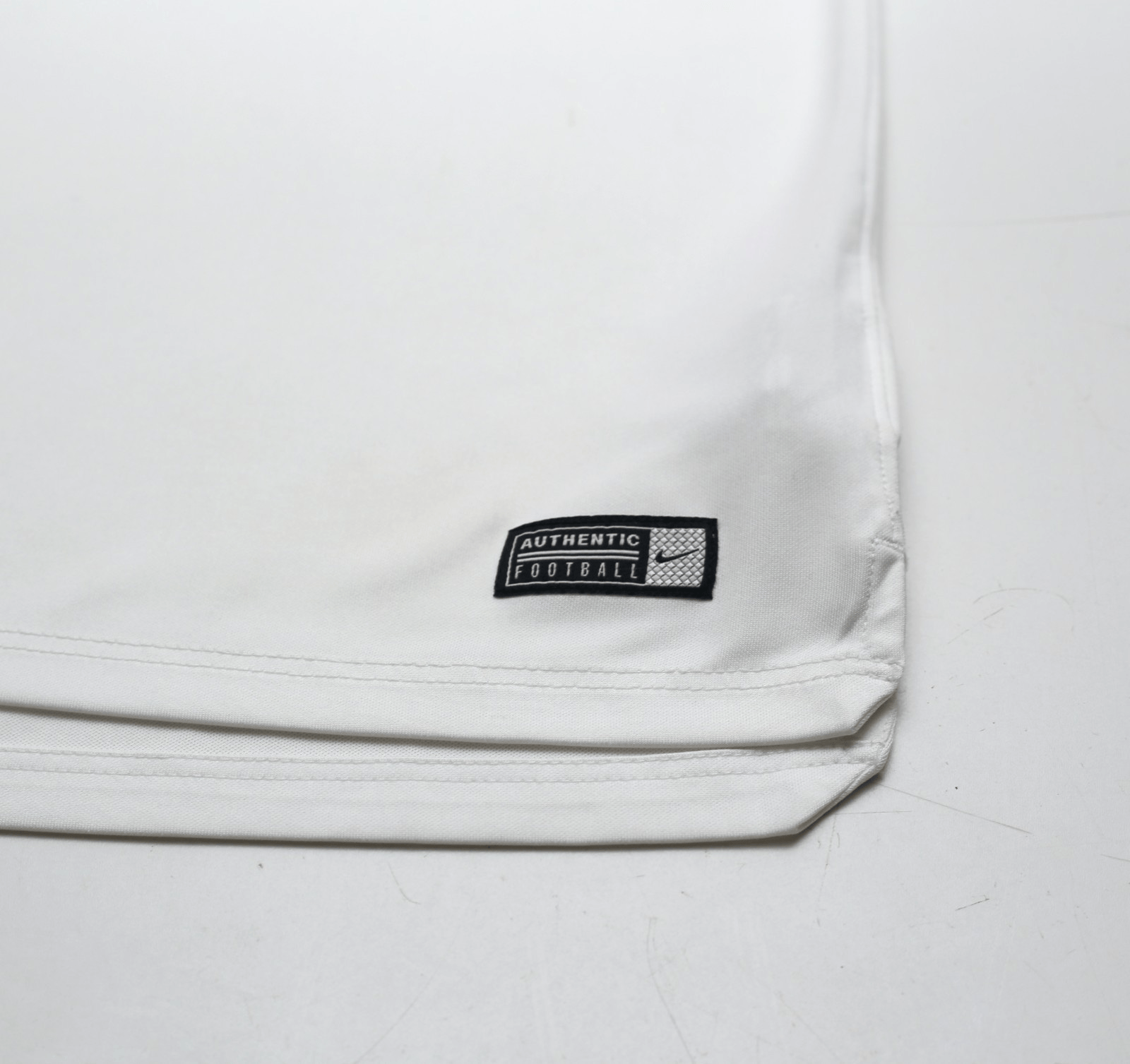2018/20 ENGLAND Nike Pre Match Warm Up Football Shirt (M) World Cup 2018