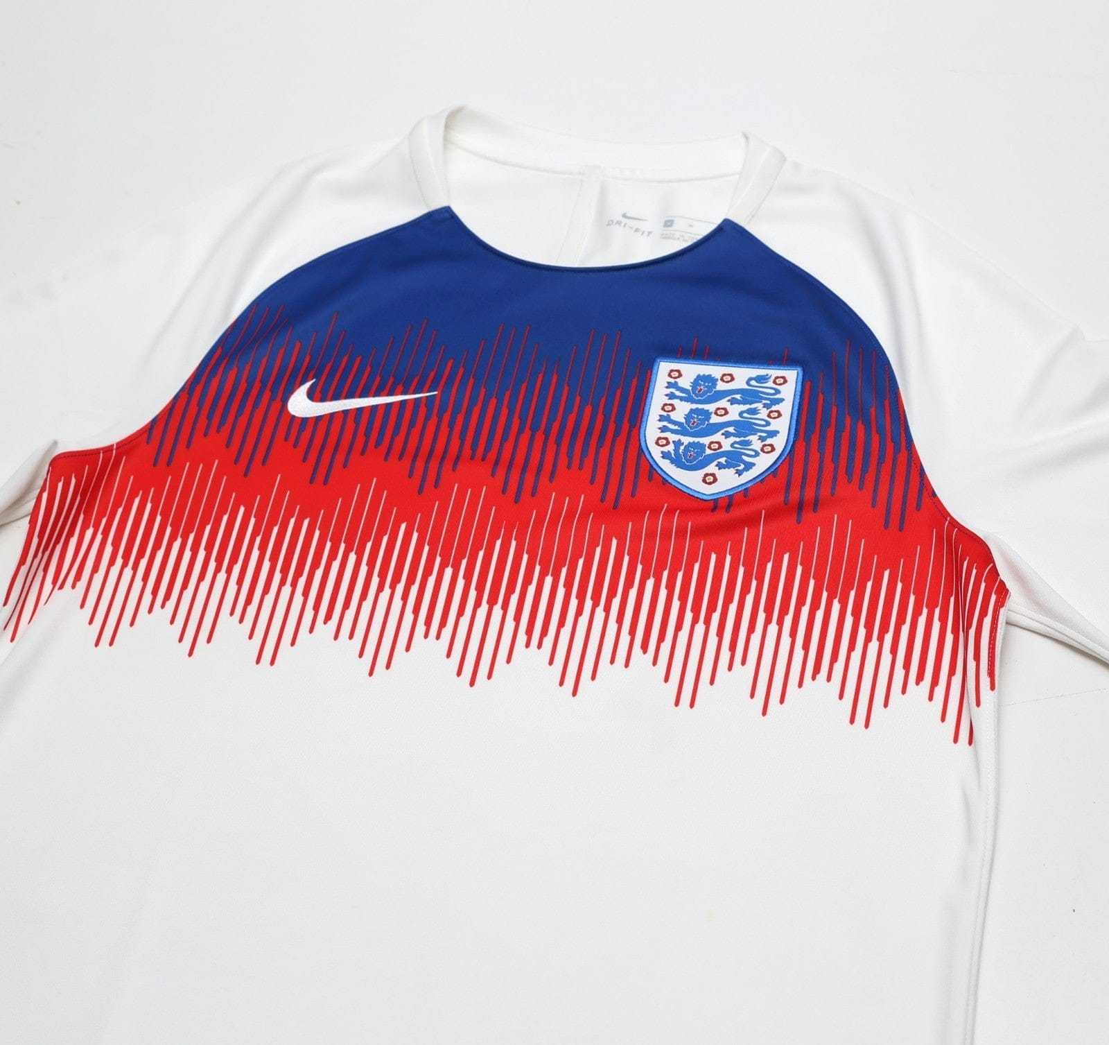 2018/20 ENGLAND Nike Pre Match Warm Up Football Shirt (M) World Cup 2018