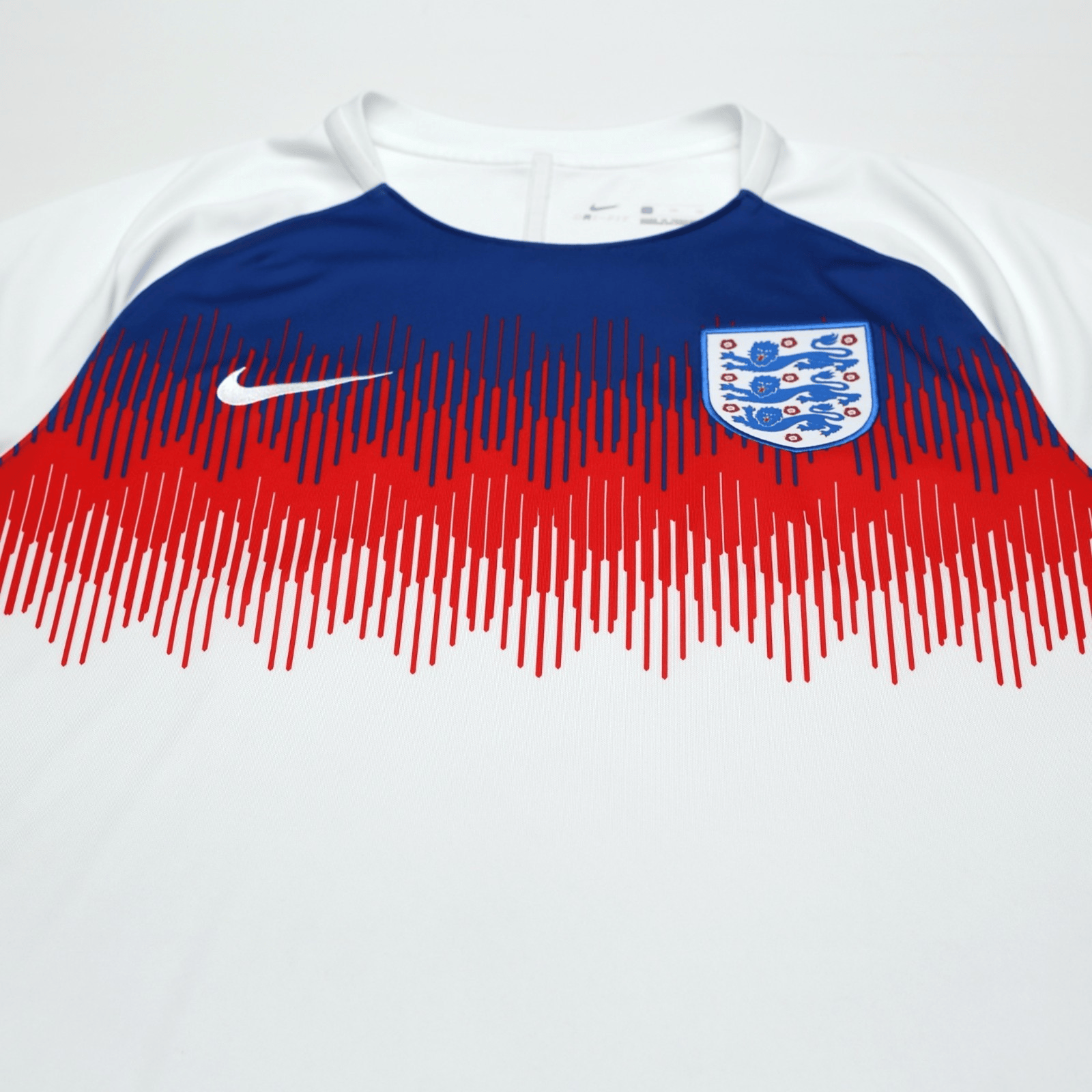 2018/20 England Nike Pre-Match Warm Up Football Shirt (XL) World Cup 2018