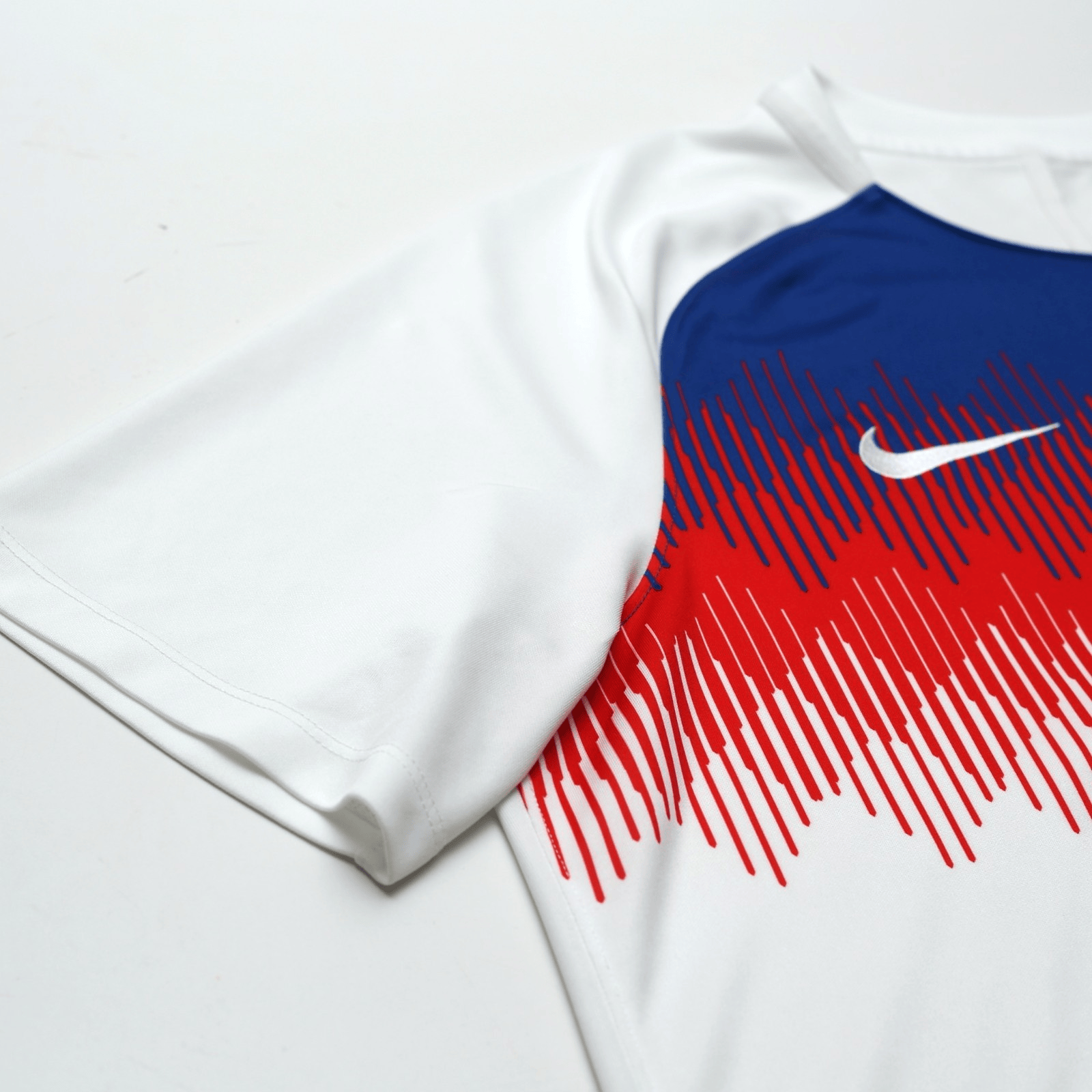 2018/20 England Nike Pre-Match Warm Up Football Shirt (XL) World Cup 2018