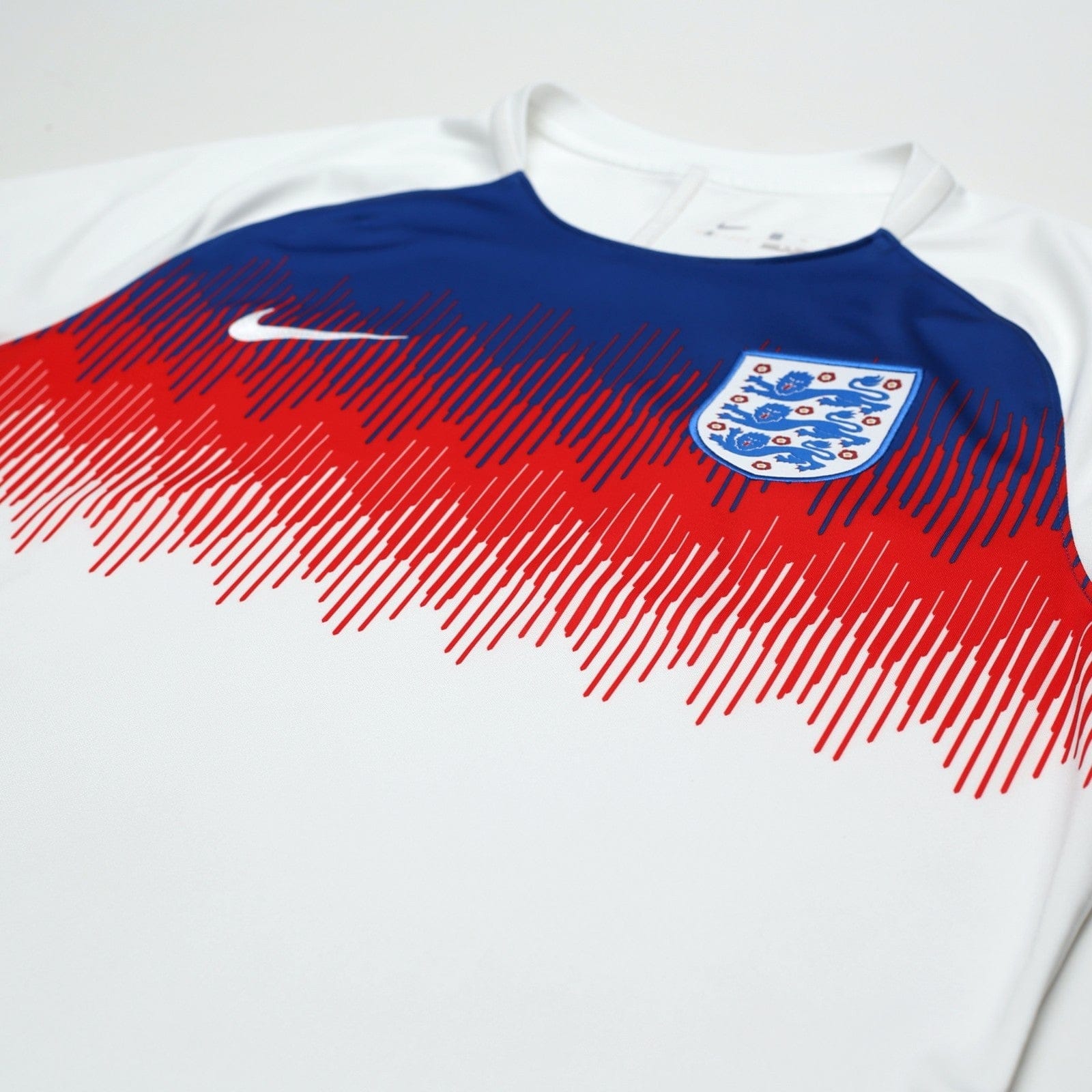 2018/20 England Nike Pre-Match Warm Up Football Shirt (XL) World Cup 2018