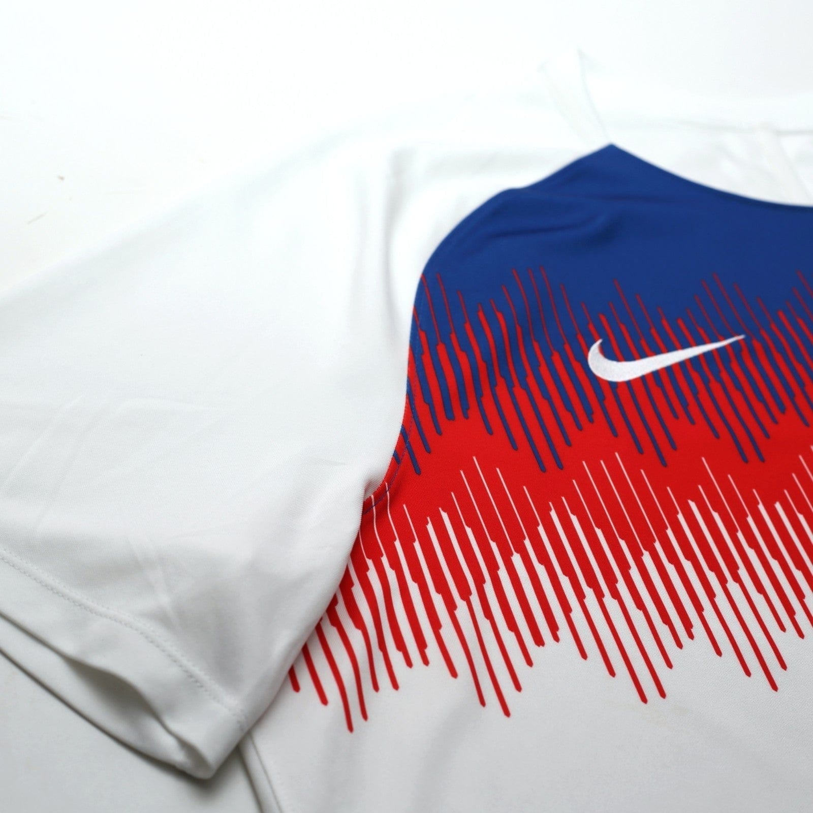 2018/20 England Nike Pre-Match Warm Up Football Shirt (XXL) World Cup 2018