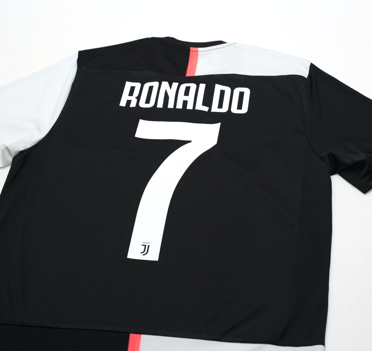 2019/20 RONALDO #7 Juventus adidas Home Football Shirt (M)