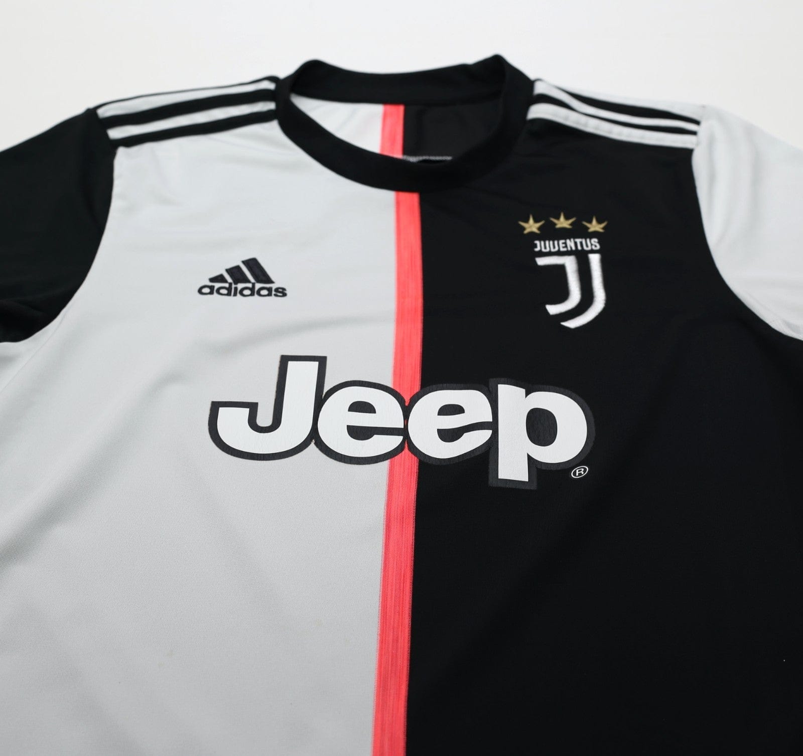 2019/20 RONALDO #7 Juventus adidas Home Football Shirt (M)