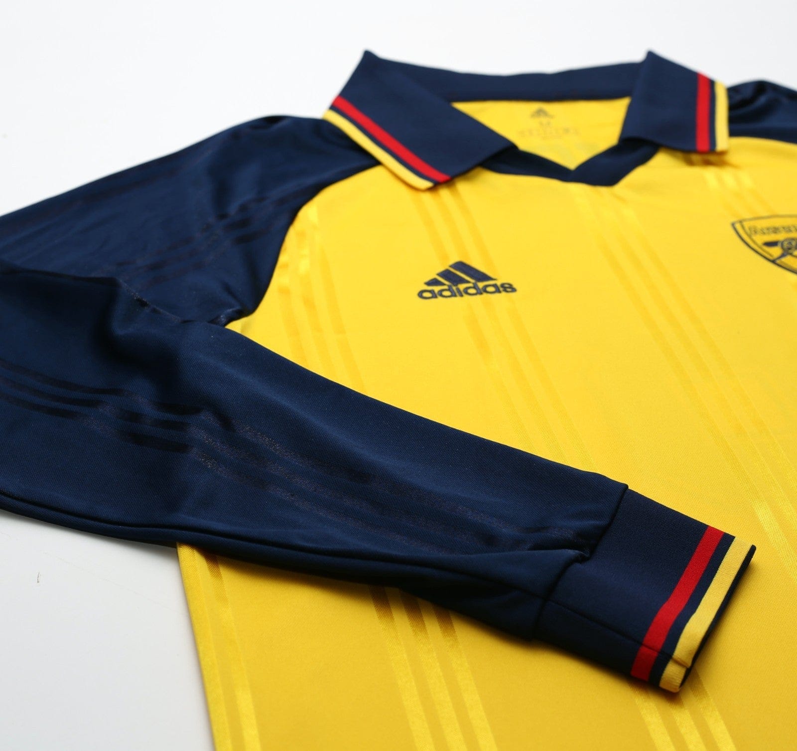 2019/20 Wright #8 Arsenal Retro adidas Icon Long Sleeve Away Football Shirt (M)