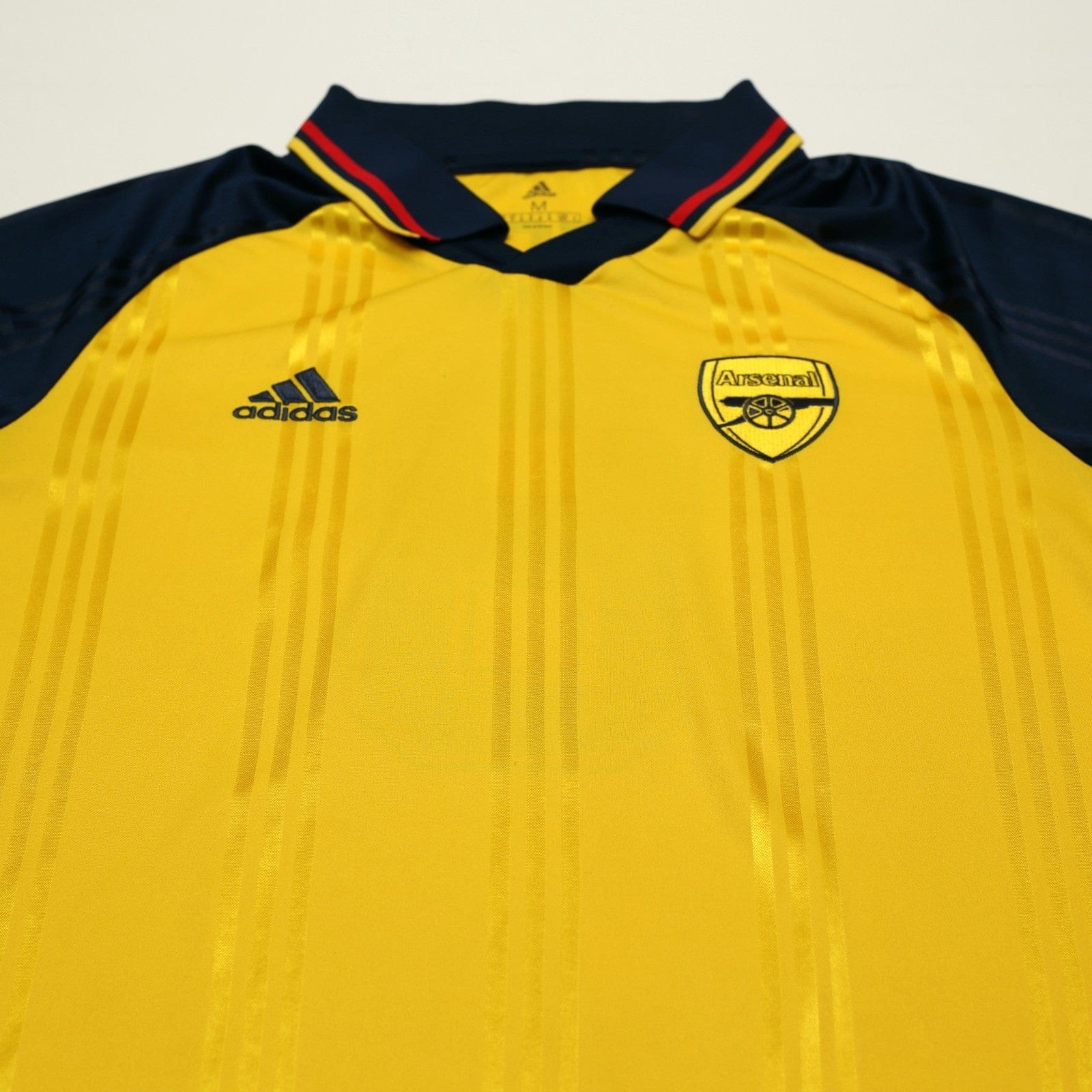 2019/20 Wright #8 Arsenal Retro adidas Icon Long Sleeve Away Football Shirt (M)