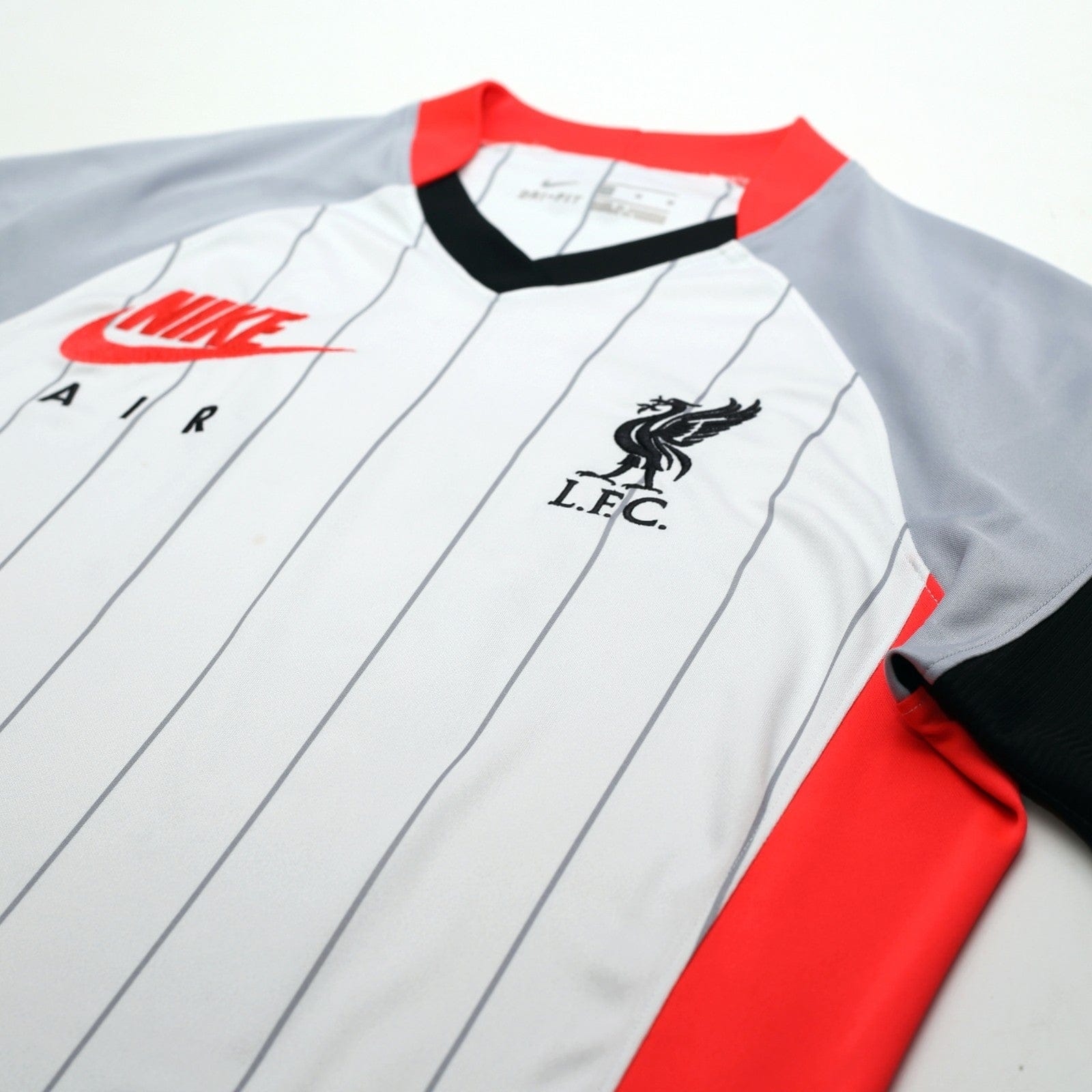 2020/21 Liverpool Nike Air Max Stadium Football Shirt (M)