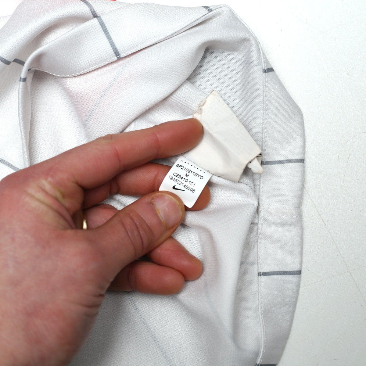 2020/21 Liverpool Nike Air Max Stadium Football Shirt (M)