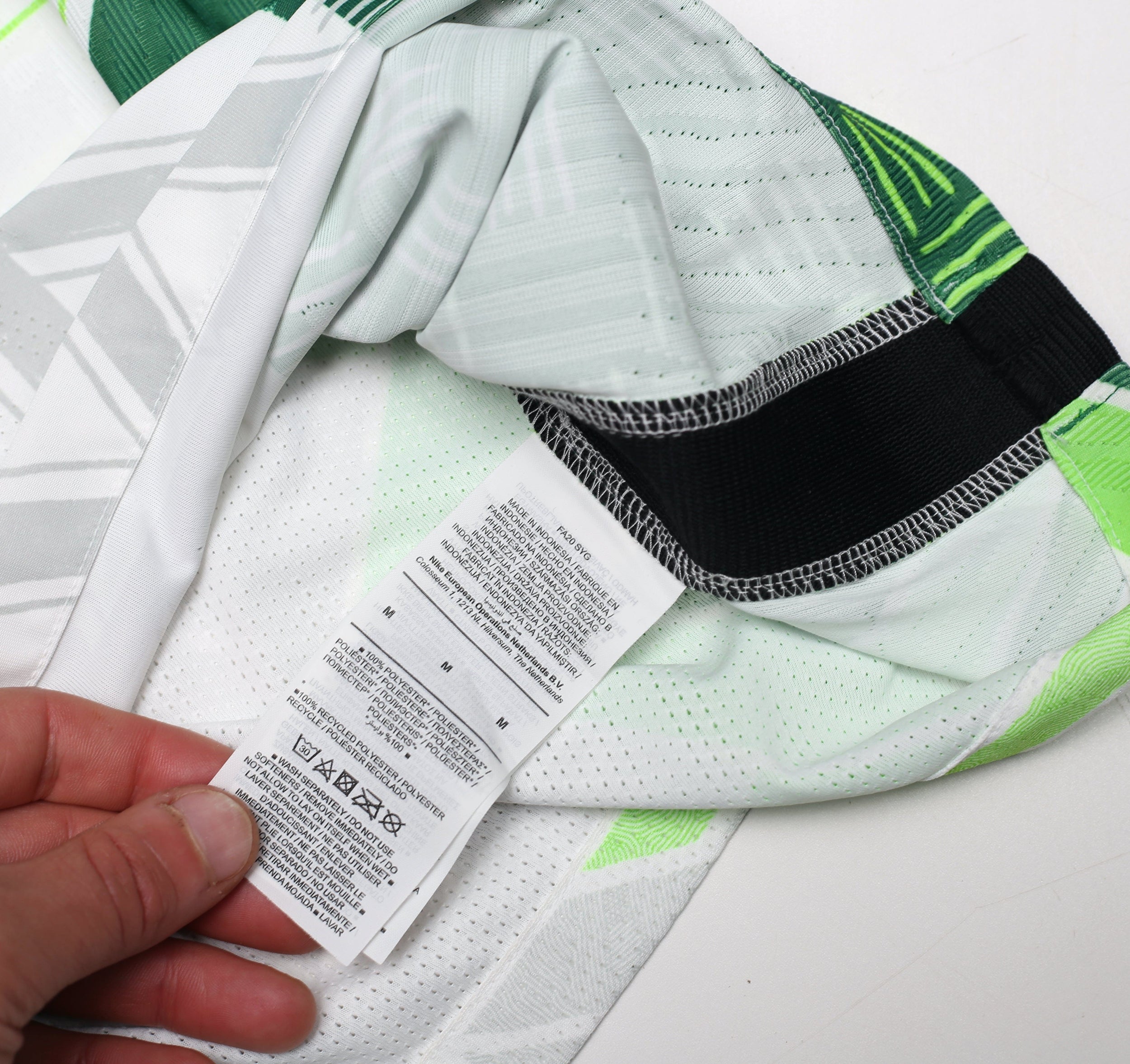 2020/21 NIGERIA Vintage Nike Home Football Shirt (M) BNWT