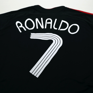 2021/22 Ronaldo #7 Manchester United adidas Teamgeist Football Shirt (L)