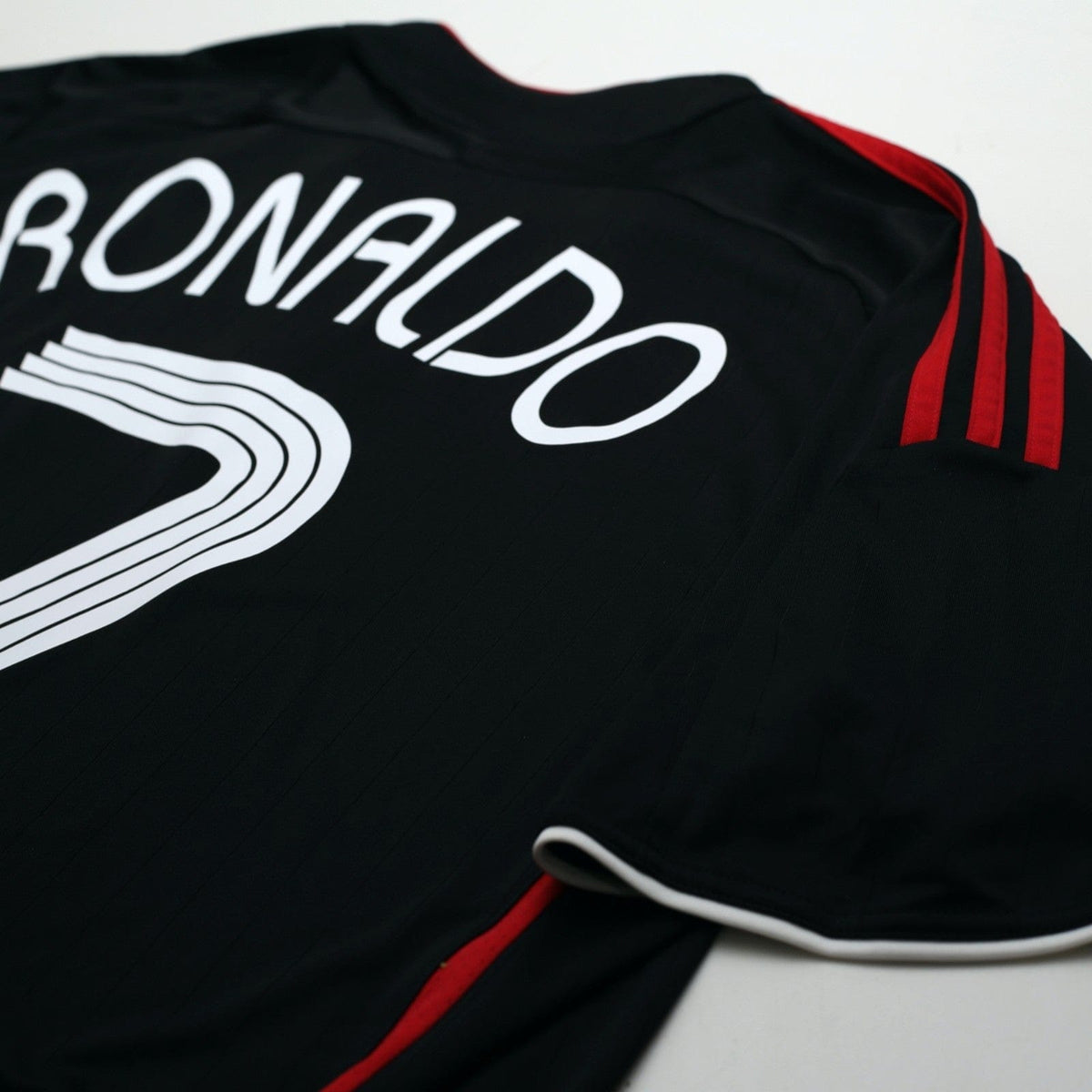 2021/22 Ronaldo #7 Manchester United adidas Teamgeist Football Shirt (L)