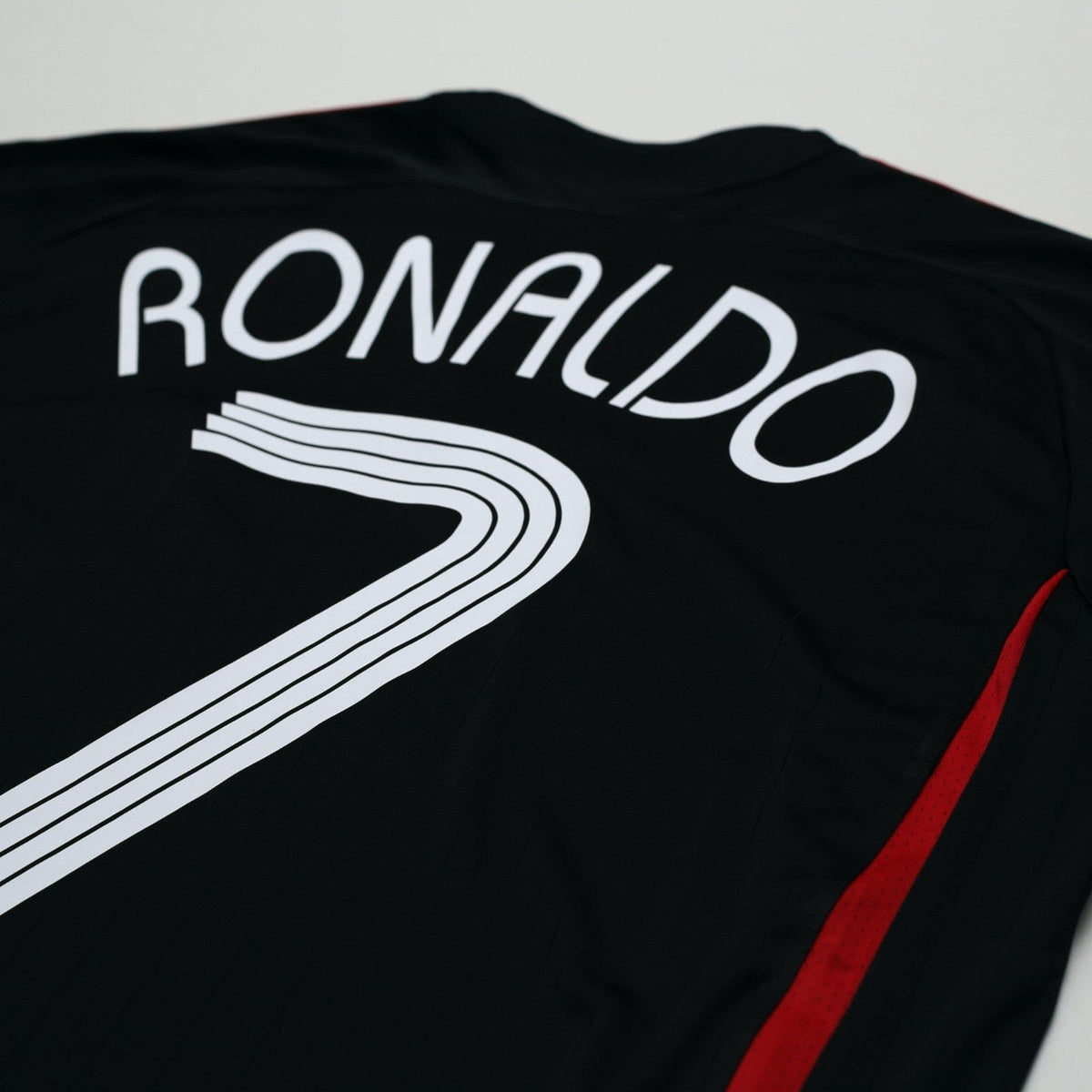 2021/22 Ronaldo #7 Manchester United adidas Teamgeist Football Shirt (M)