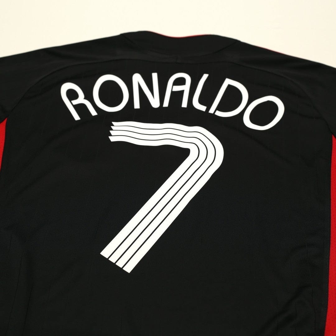 2021/22 Ronaldo #7 Manchester United adidas Teamgeist Football Shirt (M)