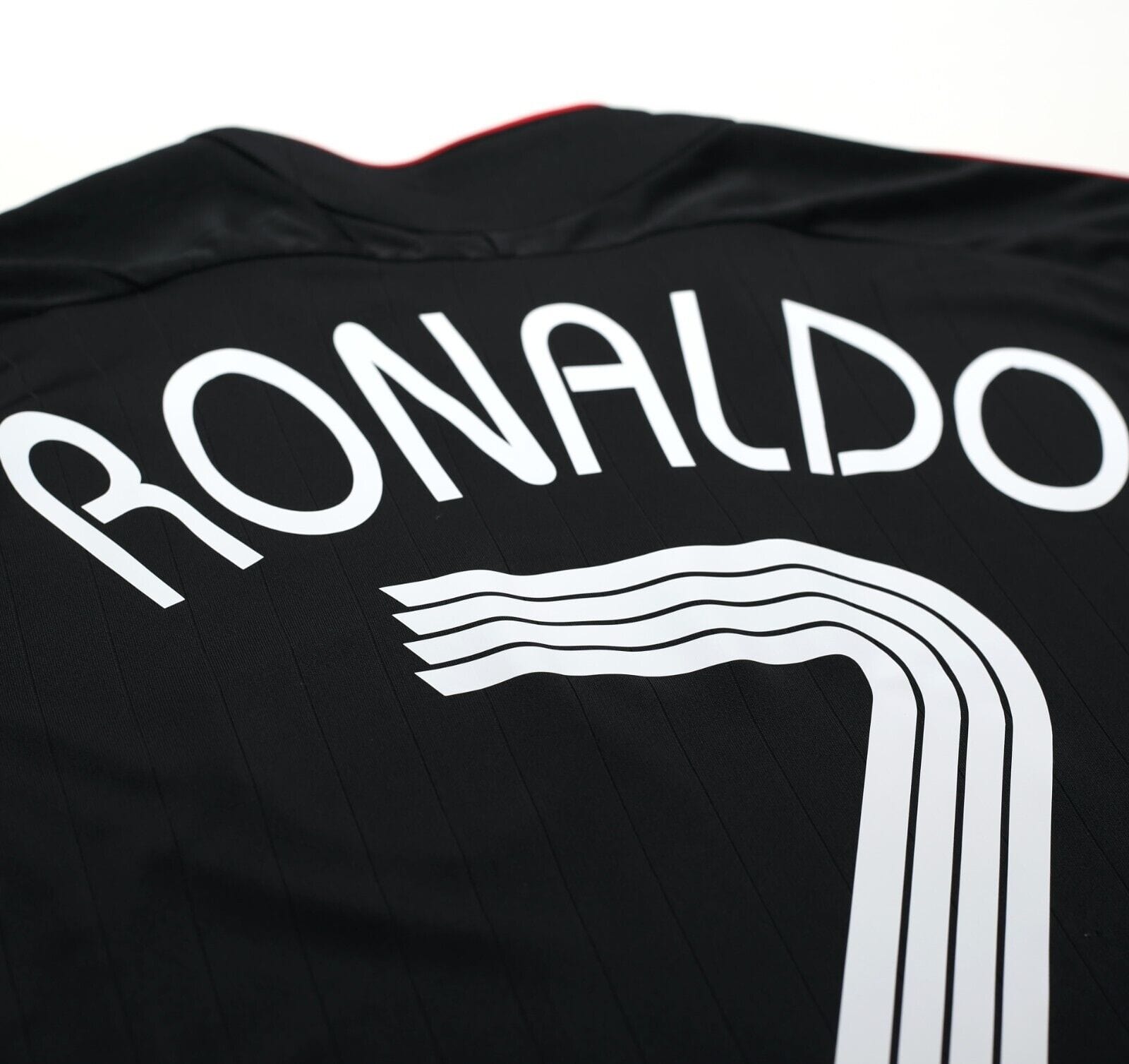 2021/22 RONALDO #7 Manchester United adidas Teamgeist Football Shirt (M)