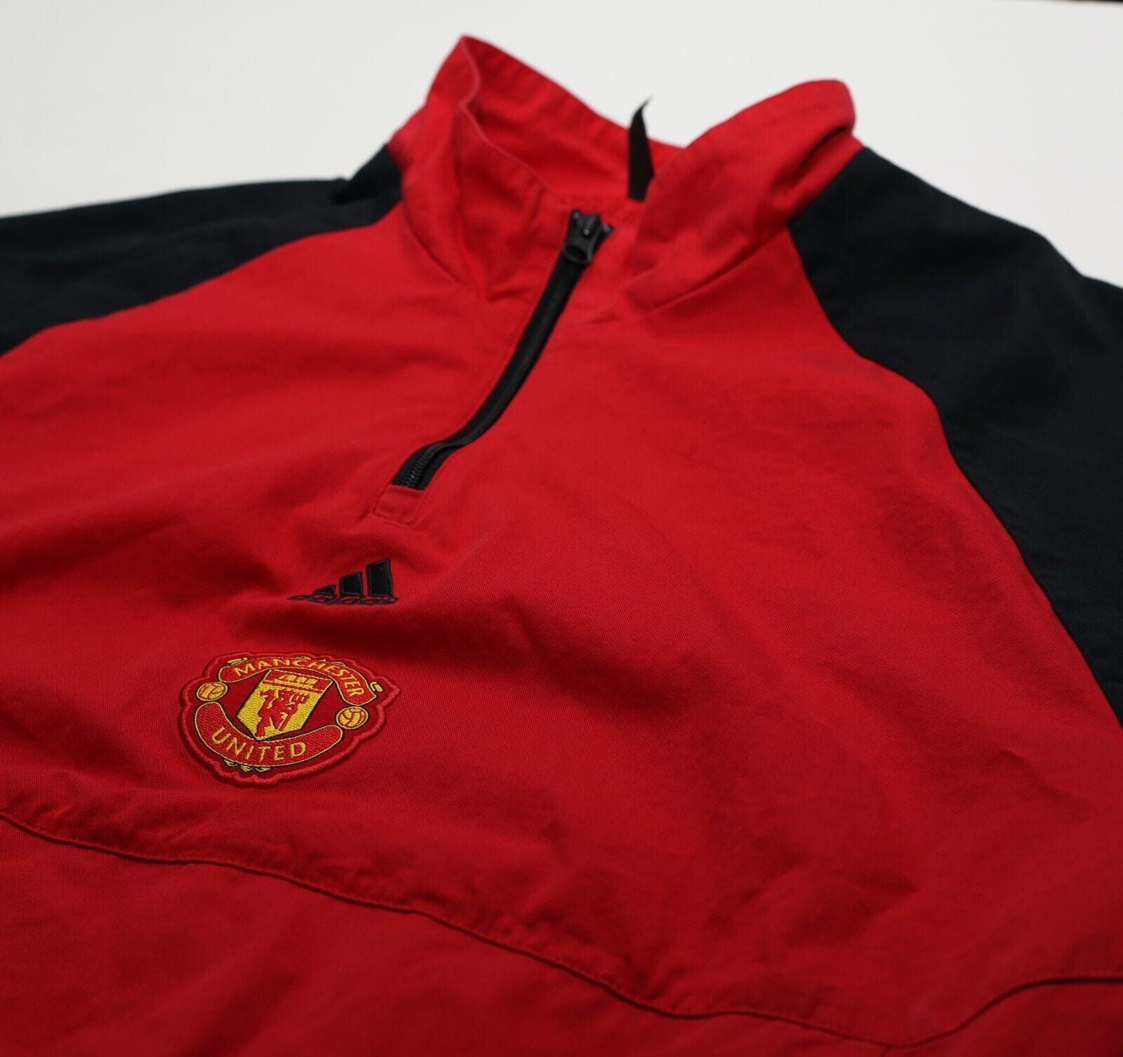 2022/23 MANCHESTER UNITED adidas Icon 1/4 Zip Top (M/L)