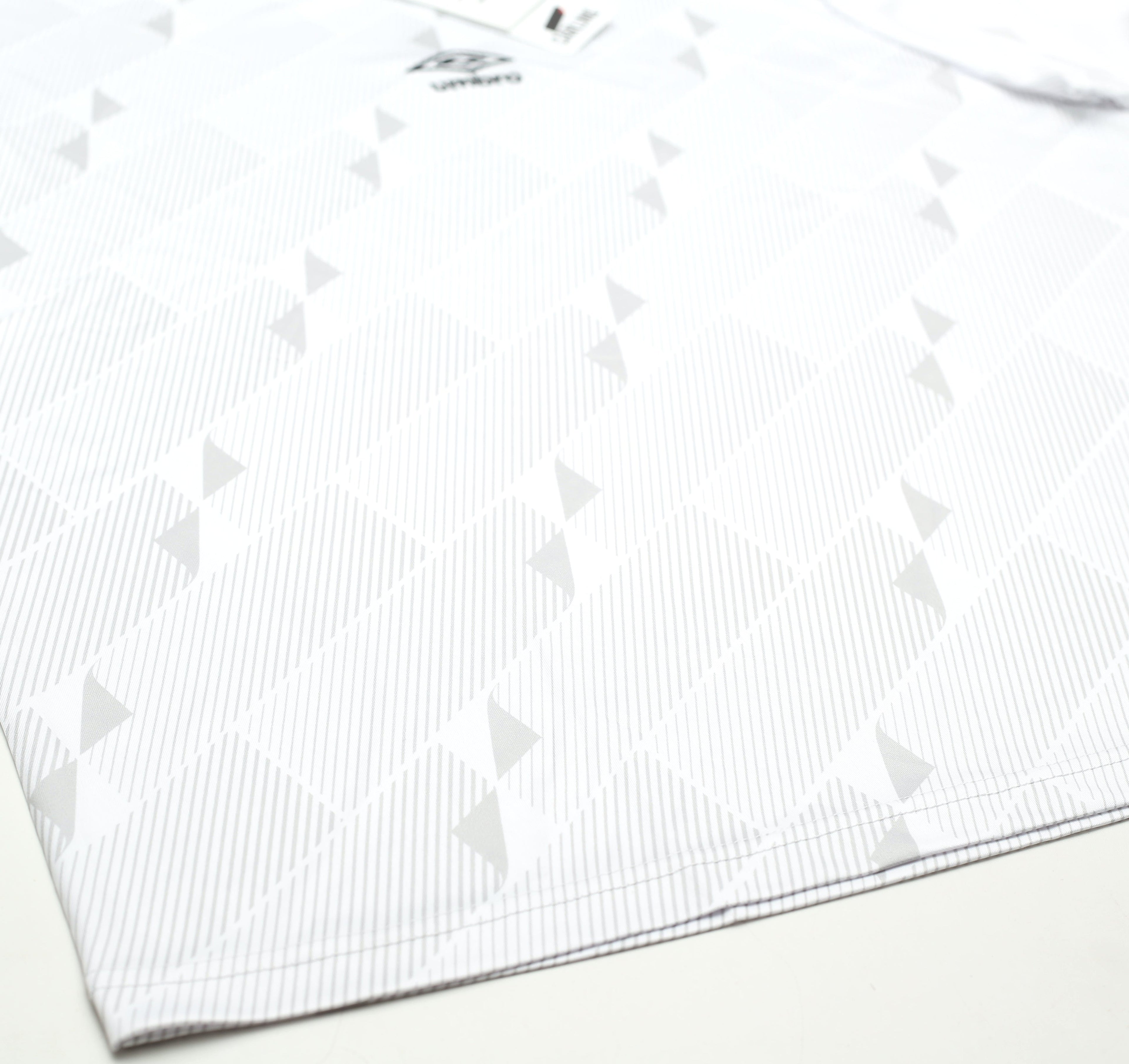 2022 Limited Edition Carling x Umbro Football Training Shirt (L) BNWT