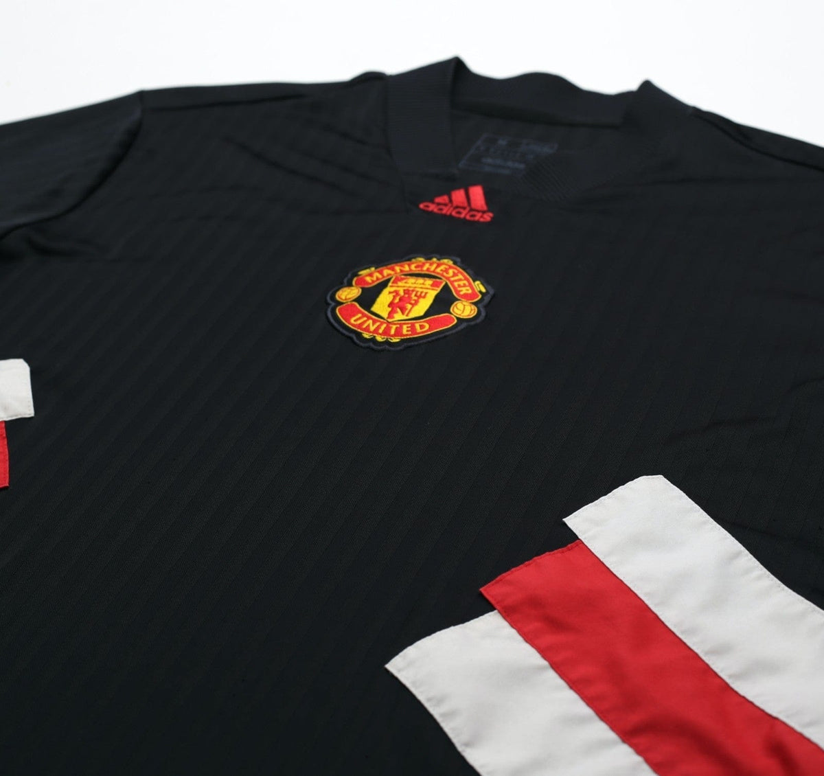 2022/ MANCHESTER UNITED adidas Icons Football Shirt (M)