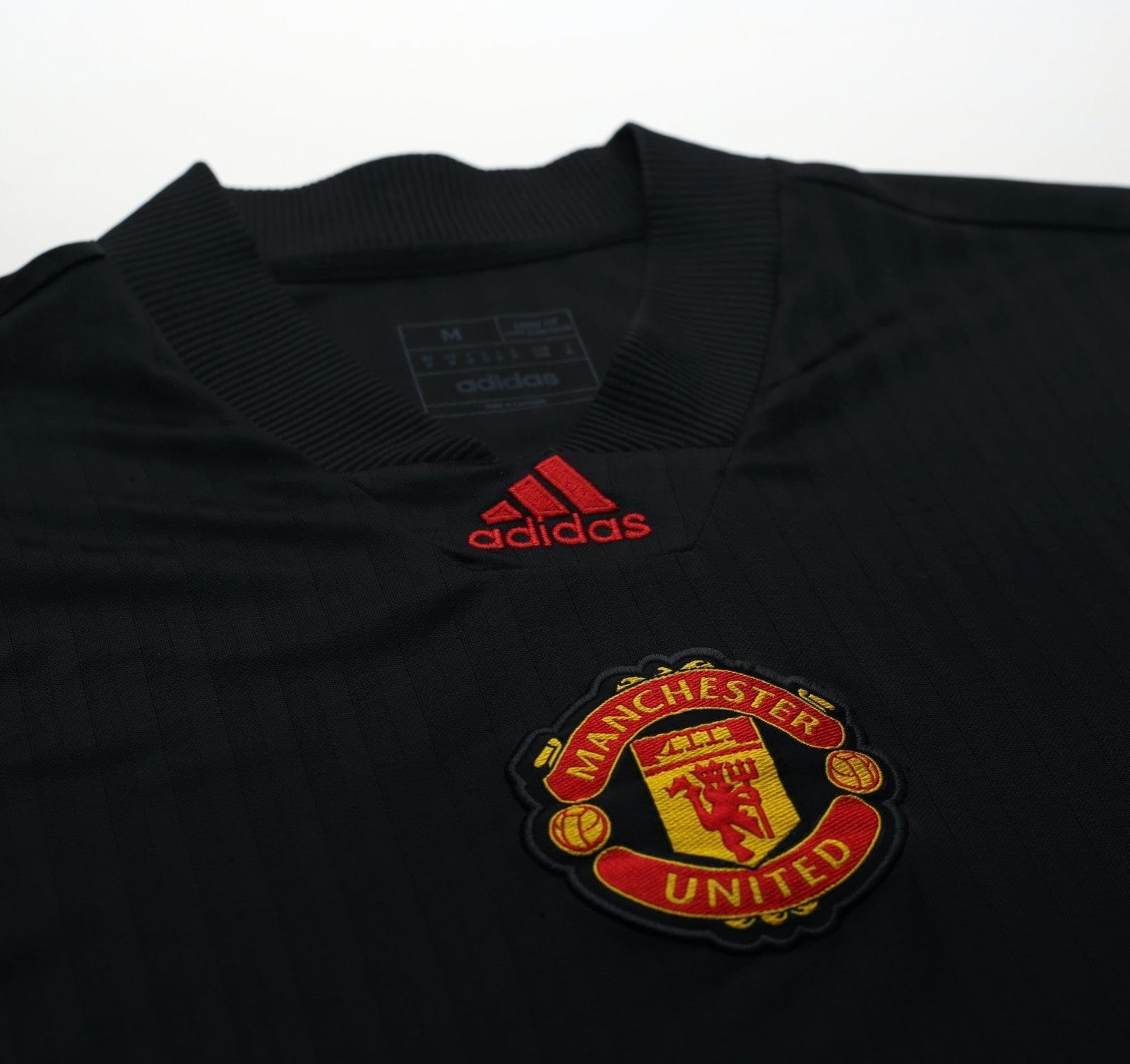 2022/ MANCHESTER UNITED adidas Icons Football Shirt (M)