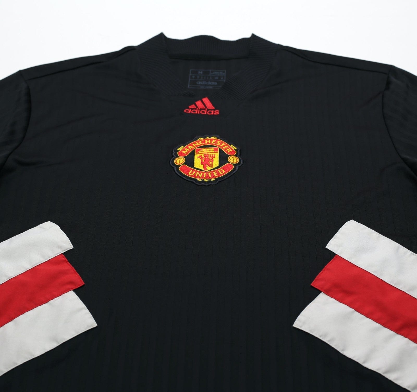 2022/ MANCHESTER UNITED adidas Icons Football Shirt (M)