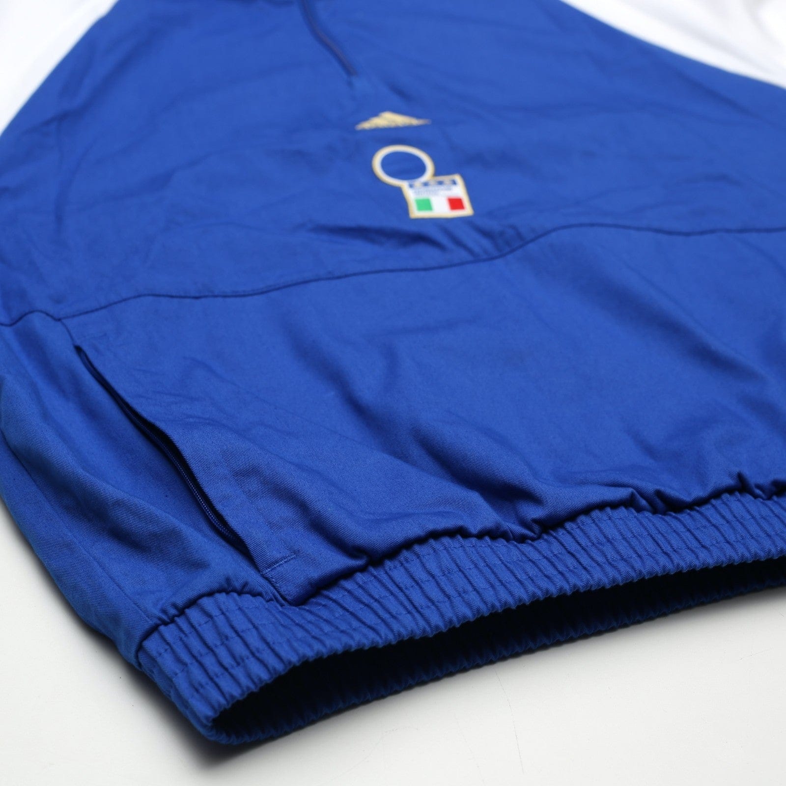2023/24 Italy adidas Icons 1/4 Zip Football Track Top Jacket (S/M)