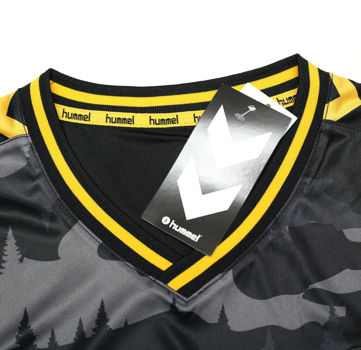 2023-24 Southampton hummel Third Shirt