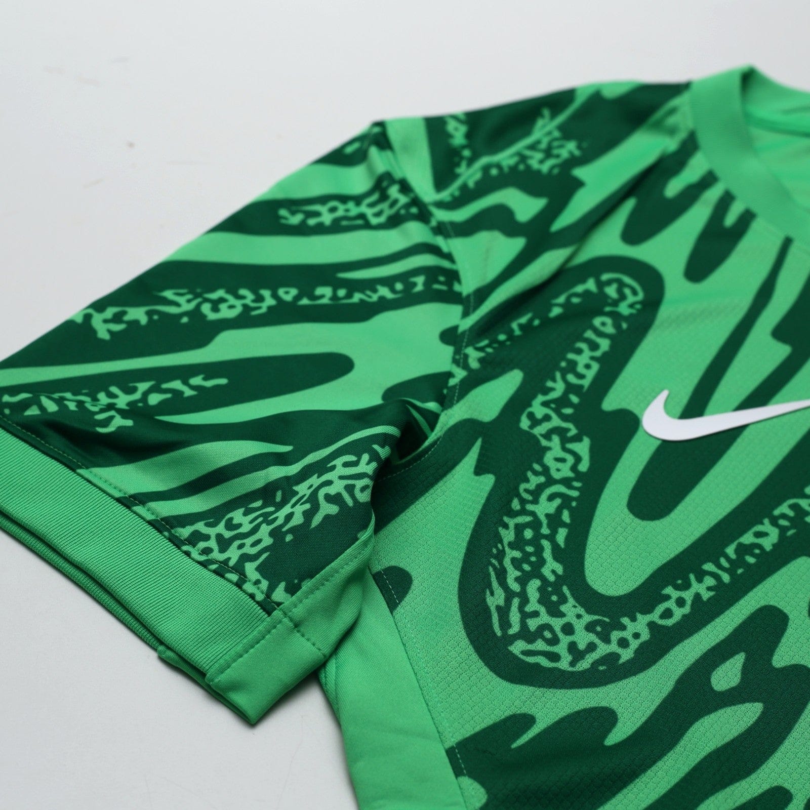 2024/25 Poland Nike Kitroom Player Issue GK Shirt (L) BNWOT Euro 24