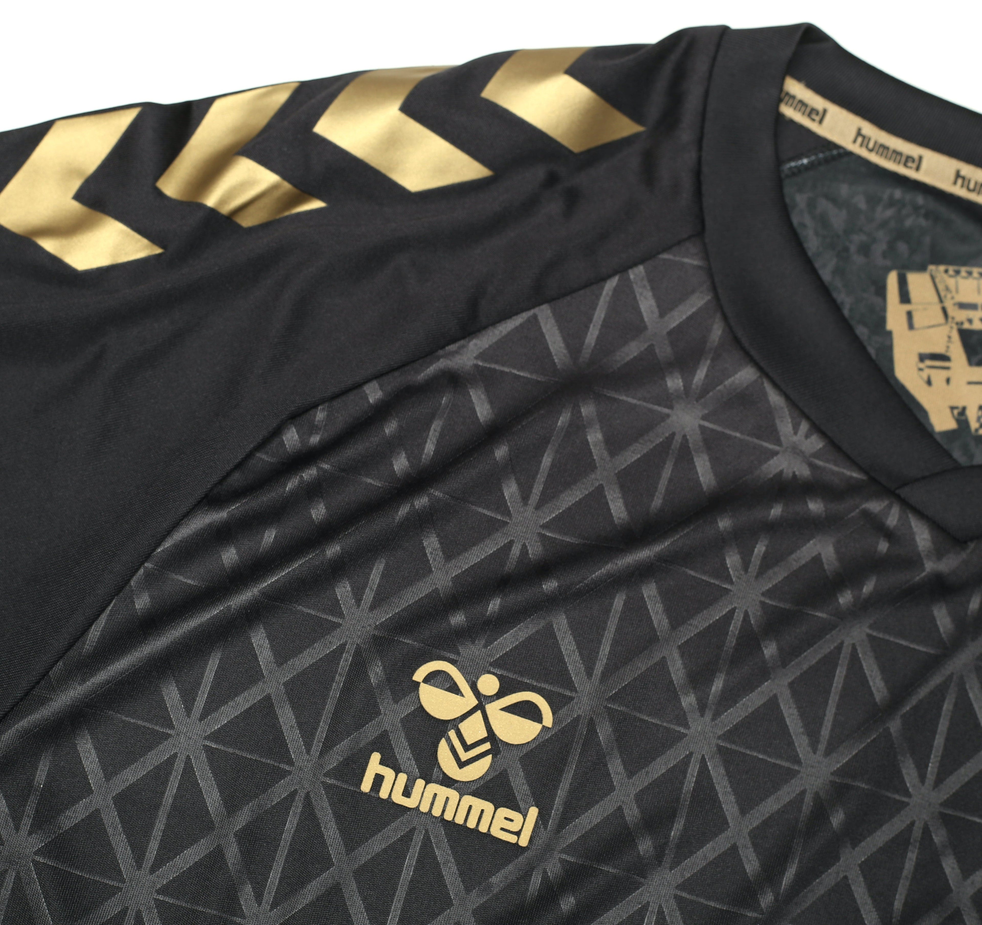 2025-26 Hearts Hummel third shirt (New in bag) Short Sleeve