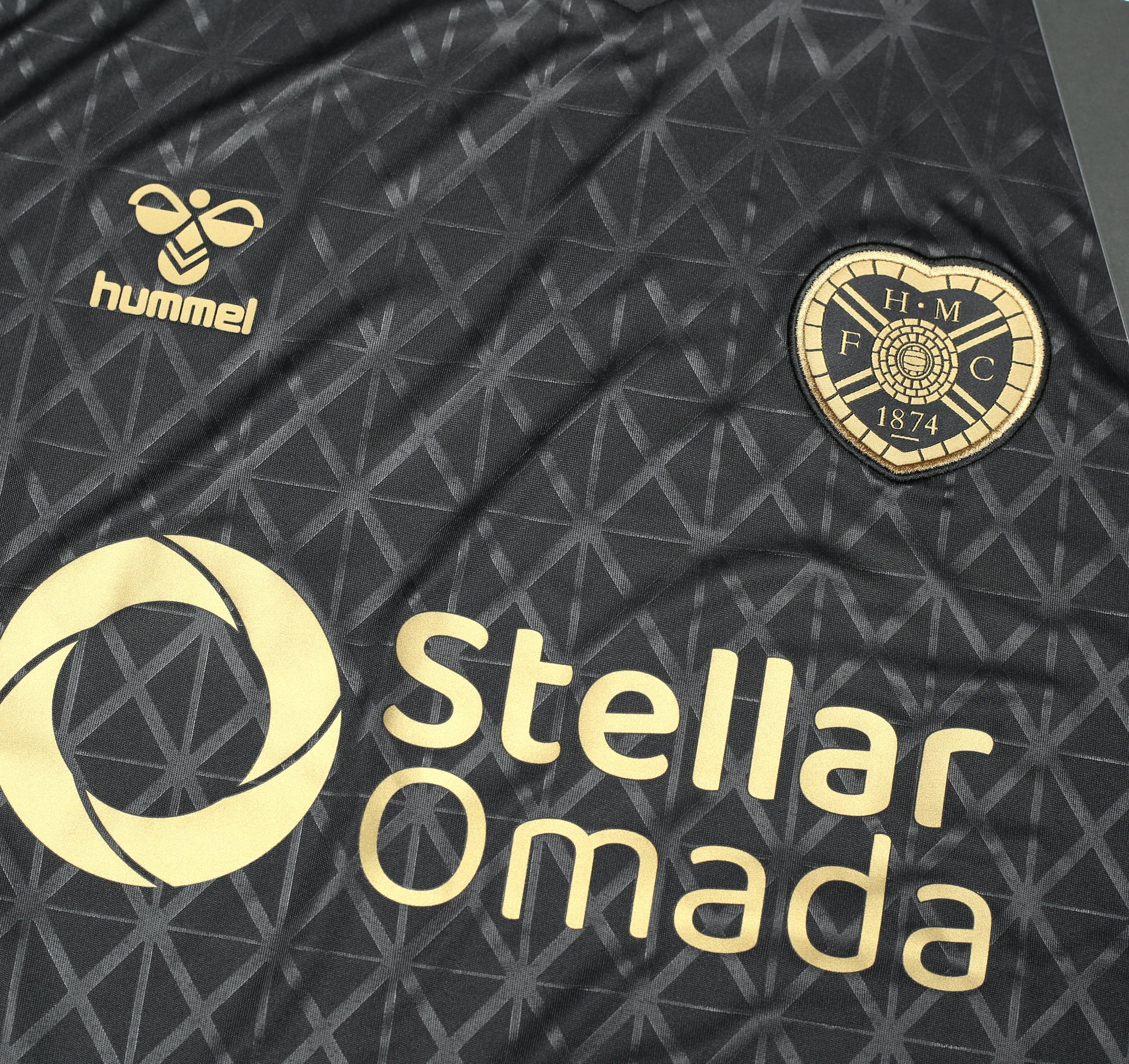 2025-26 Hearts Hummel third shirt (New in bag) Short Sleeve