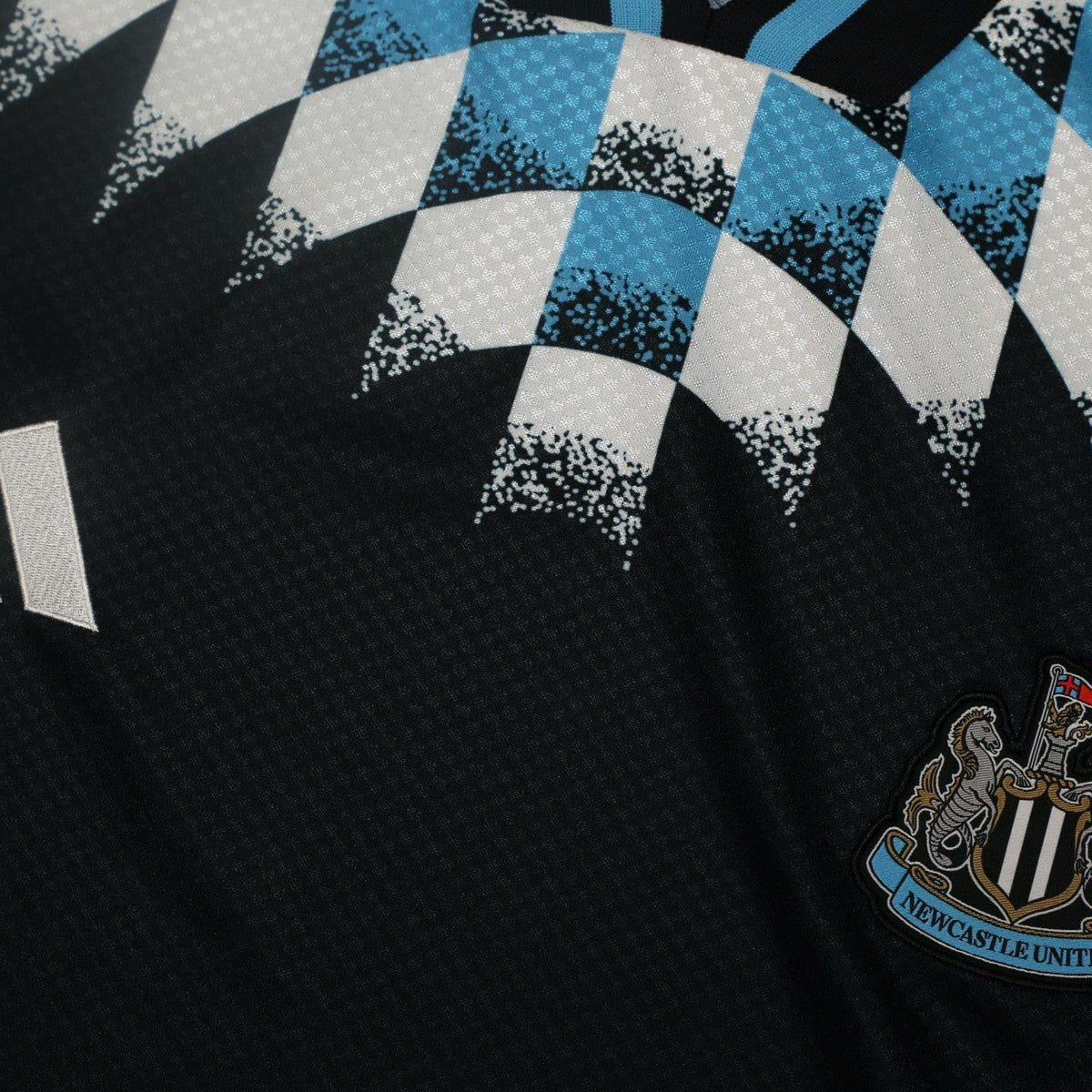2026/27 Newcastle United Retro adidas Stadium Jersey Shirt (M)