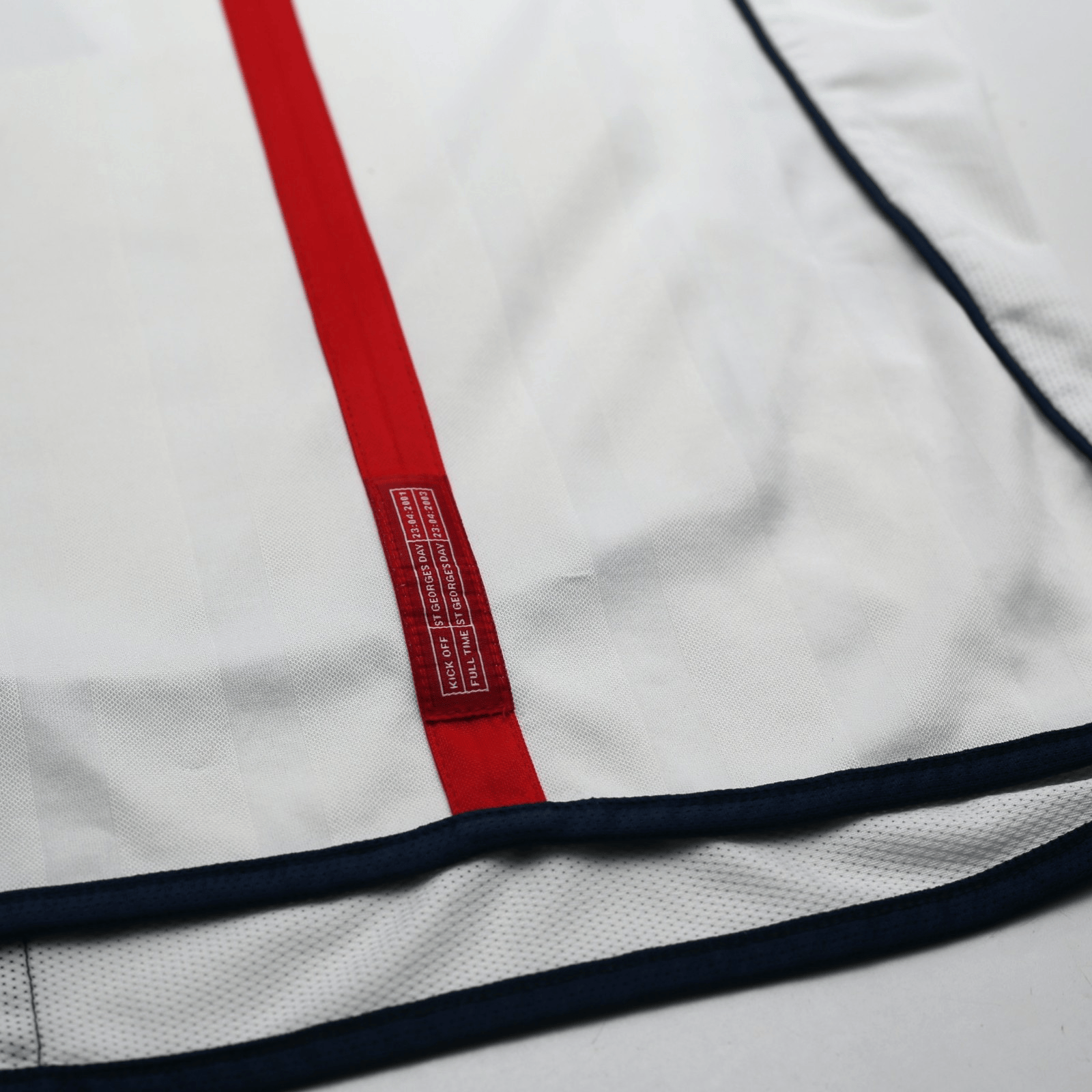 2001/03 Beckham #7 England Vintage Umbro Home Greece Football Shirt (XL)