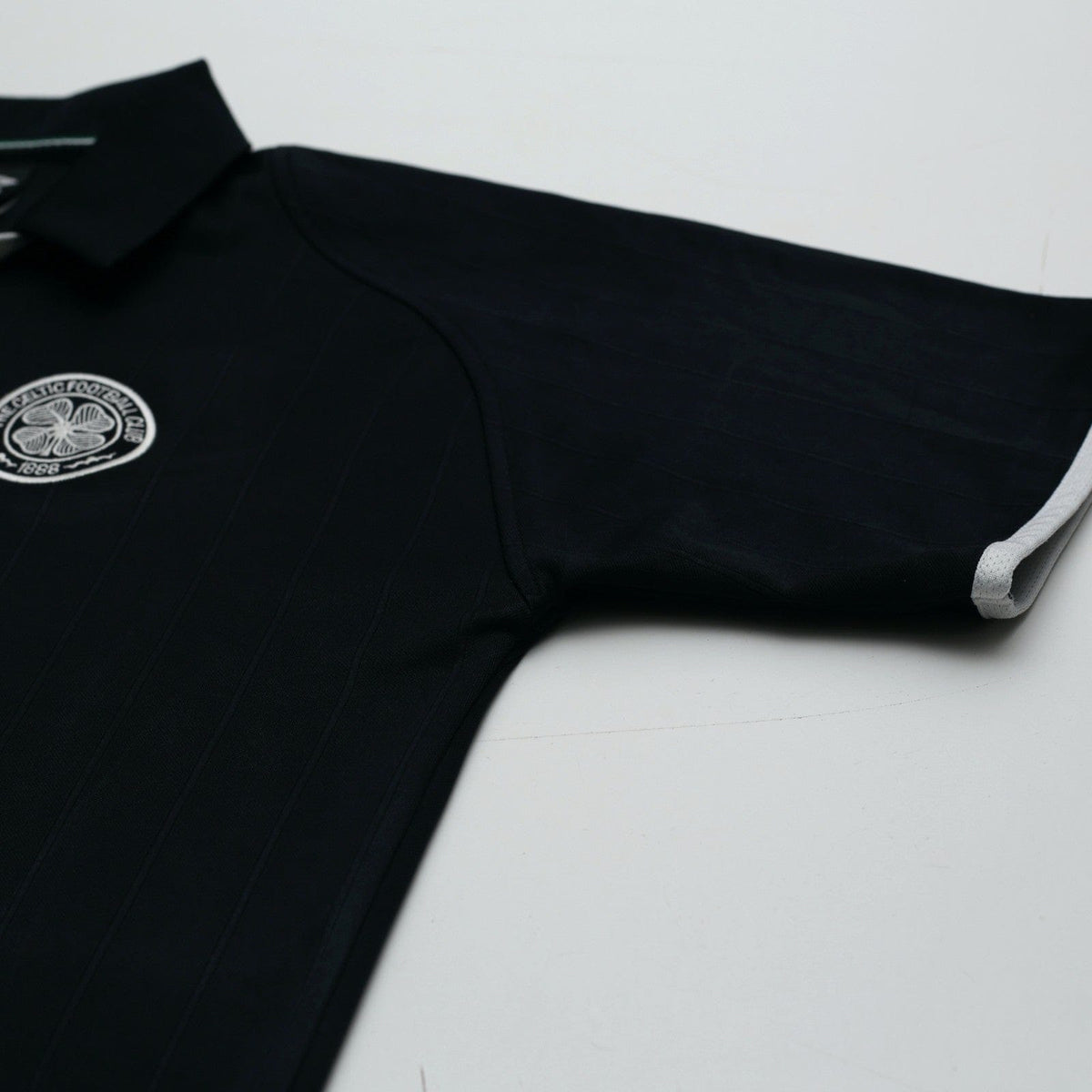 1998/99 Celtic Vintage Umbro Football Training Shirt (M)
