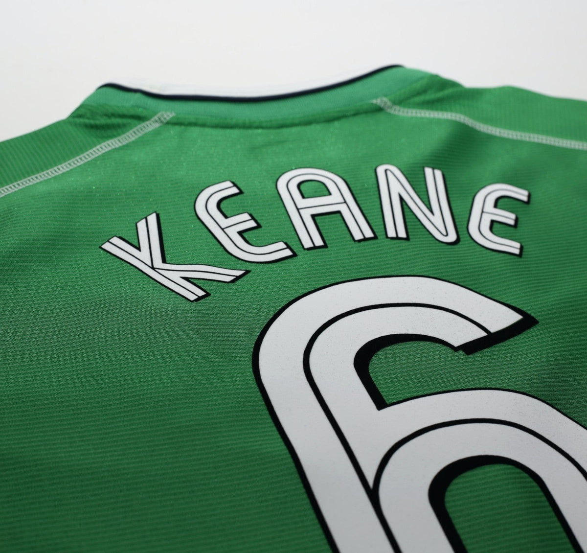 2002/03 KEANE #6 Ireland Vintage Umbro Home Football Shirt (XL)12