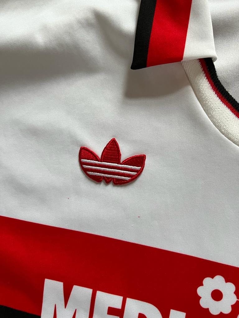 Football Shirt Collective 1990-92 AC Milan adidas long sleeve football shirt Excellent L