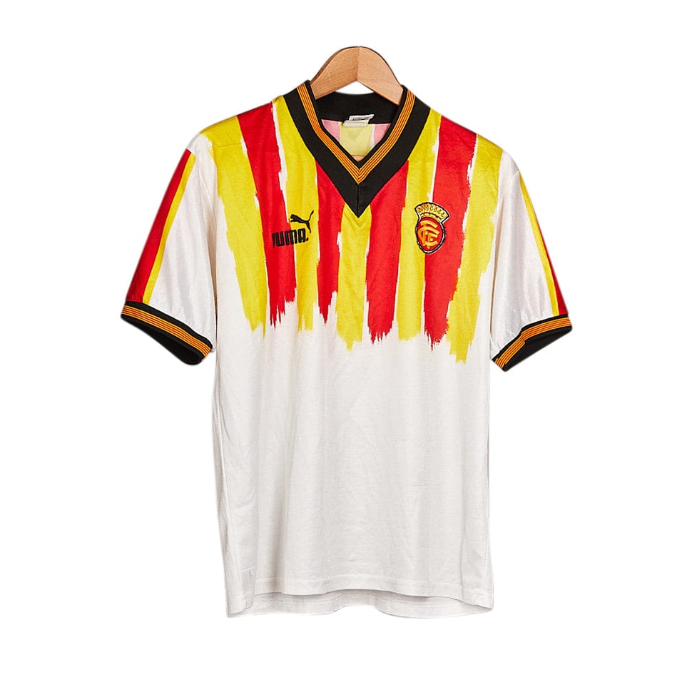 Football Shirt Collective 1995-96 Catalunya home shirt Puma (Excellent) M